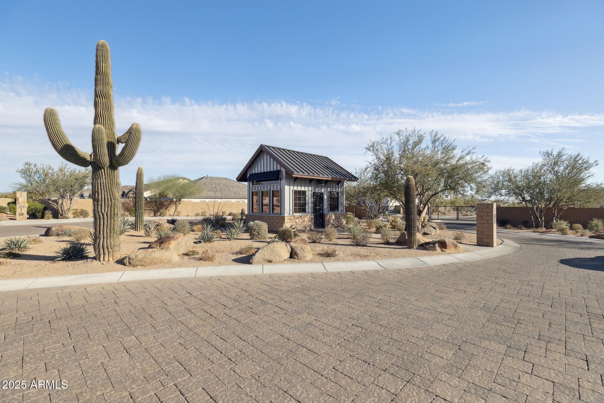 8043 E JAEGER Street