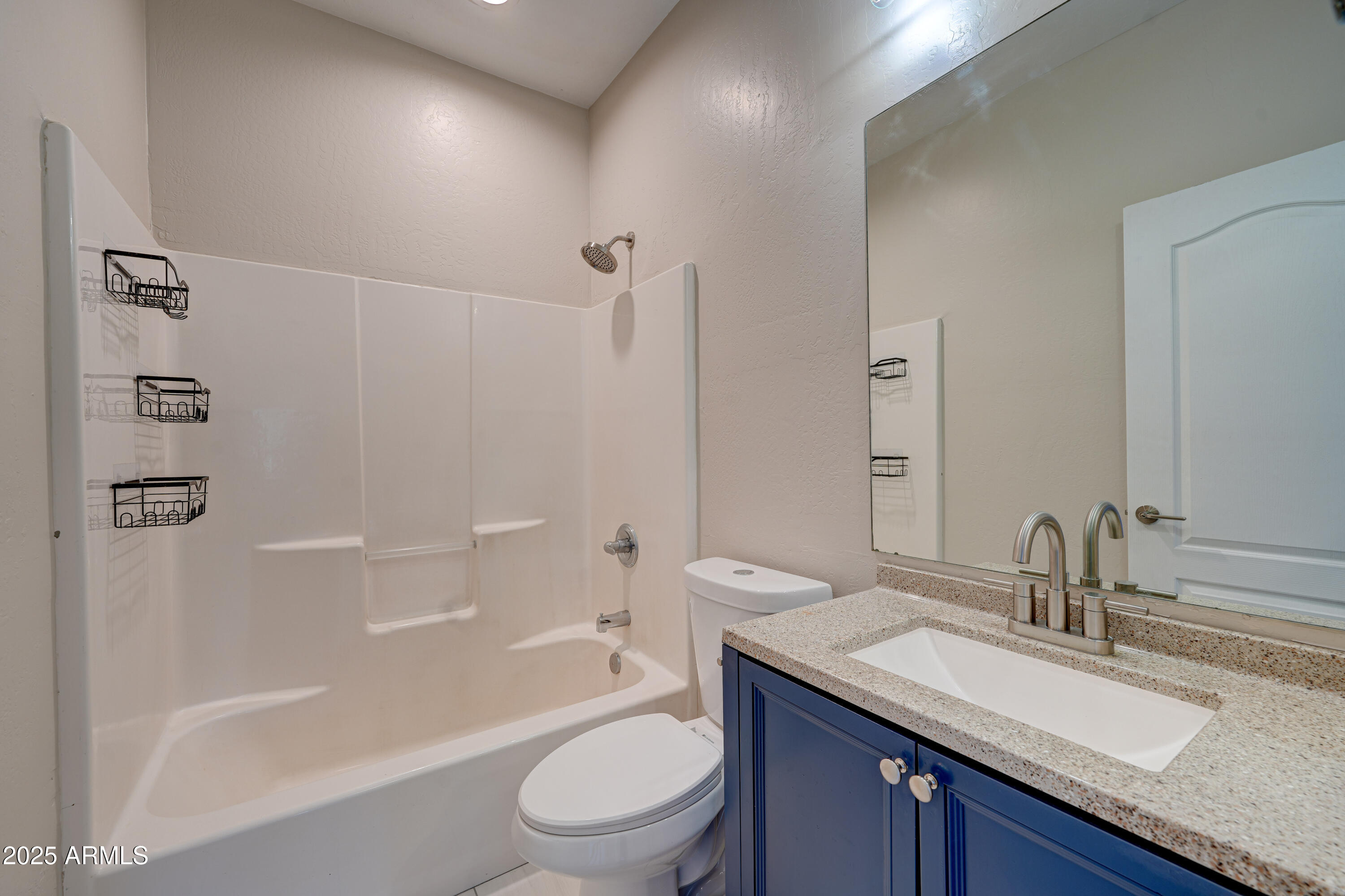 3929 E FLINTLOCK Drive