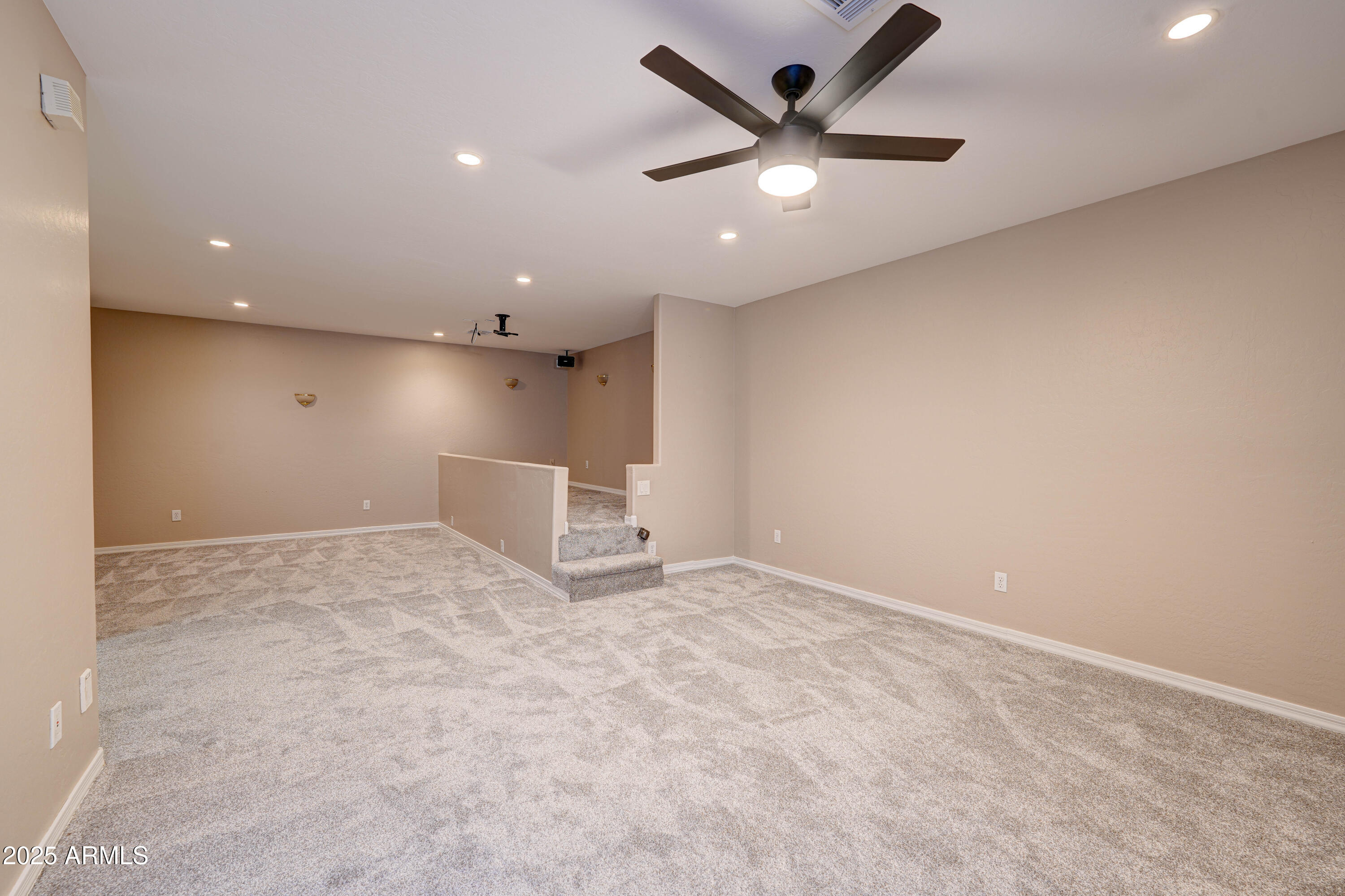 3929 E FLINTLOCK Drive