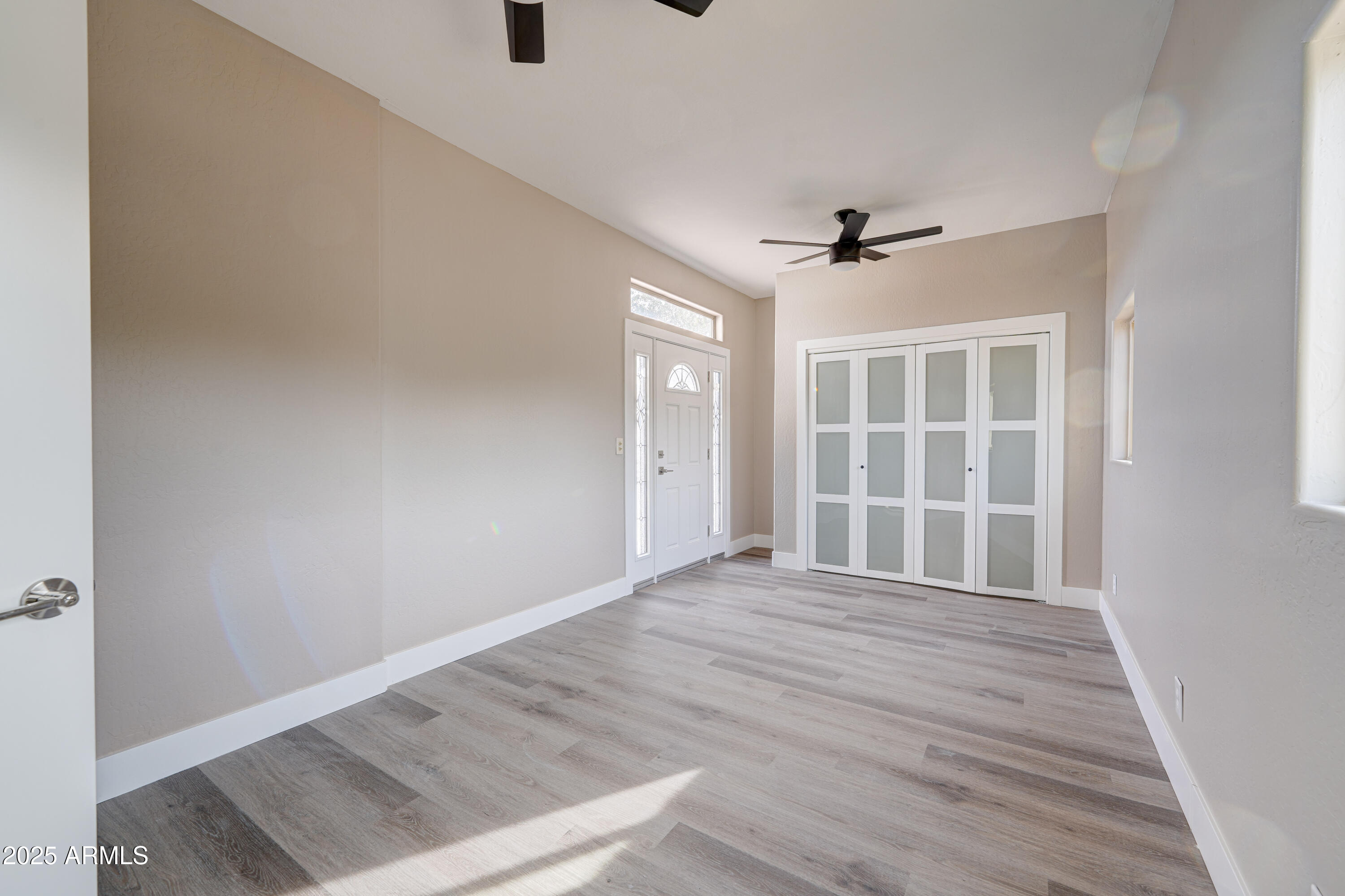 3929 E FLINTLOCK Drive