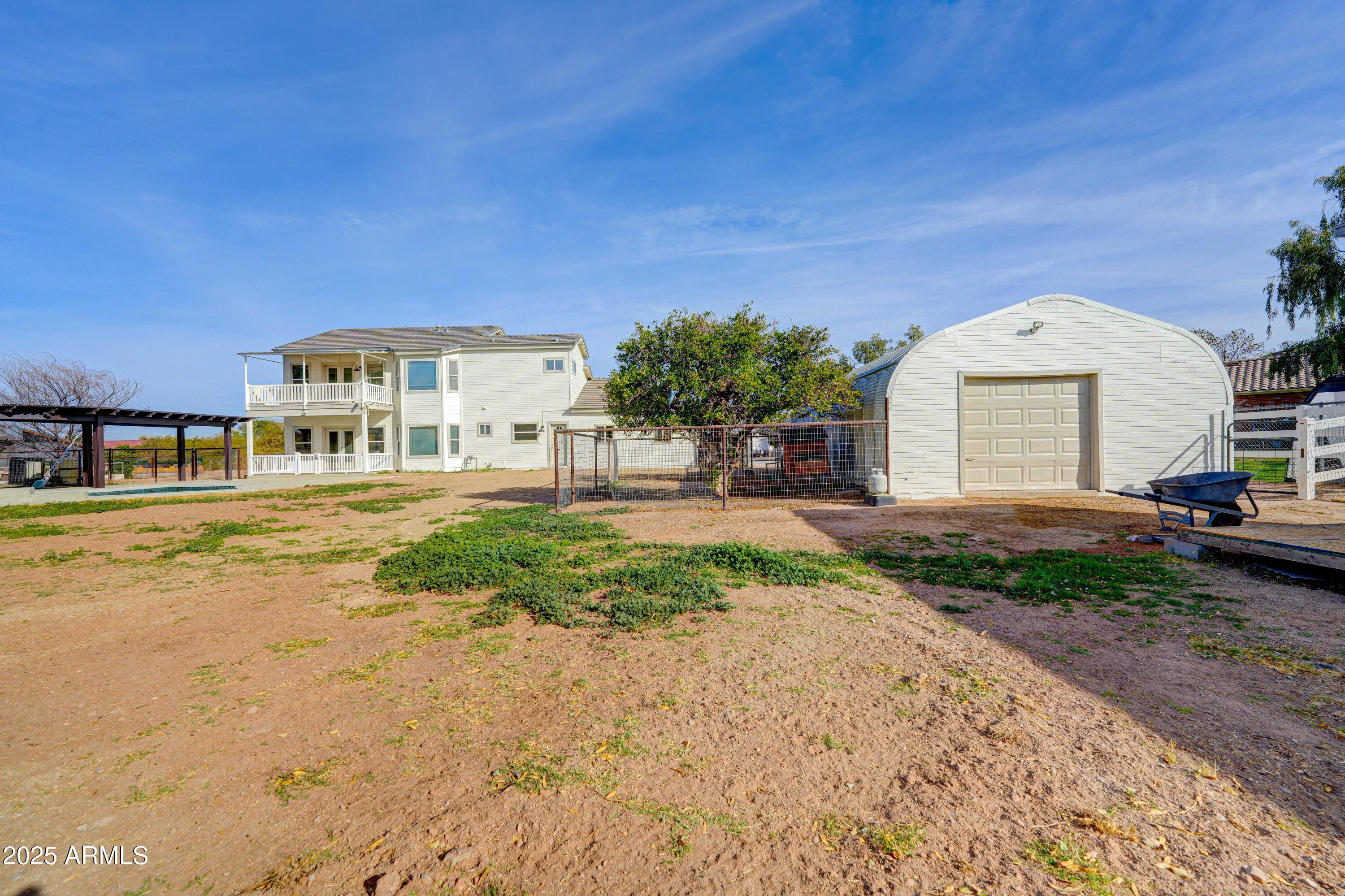 3929 E FLINTLOCK Drive