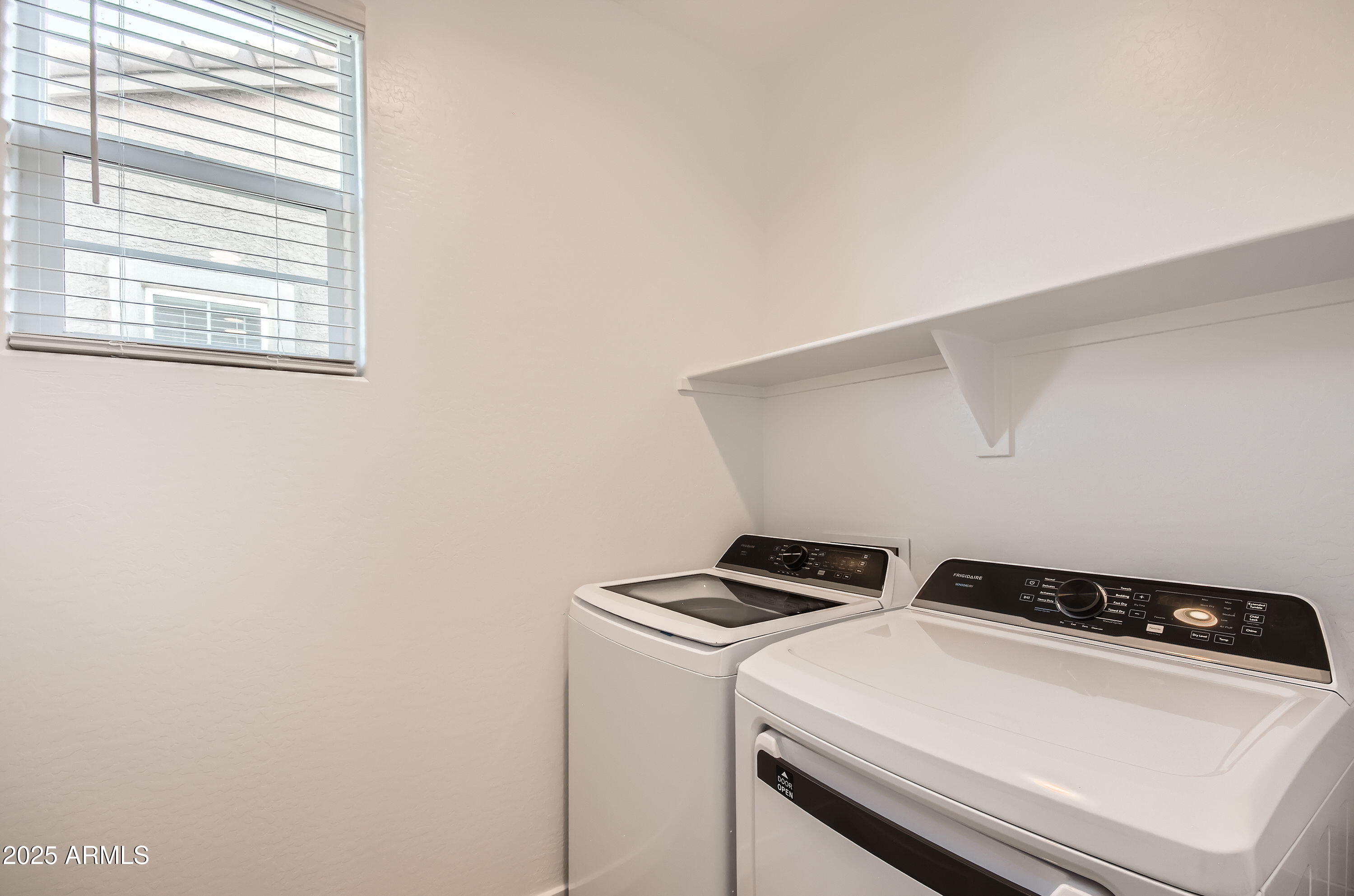 10209 E URSULA Avenue