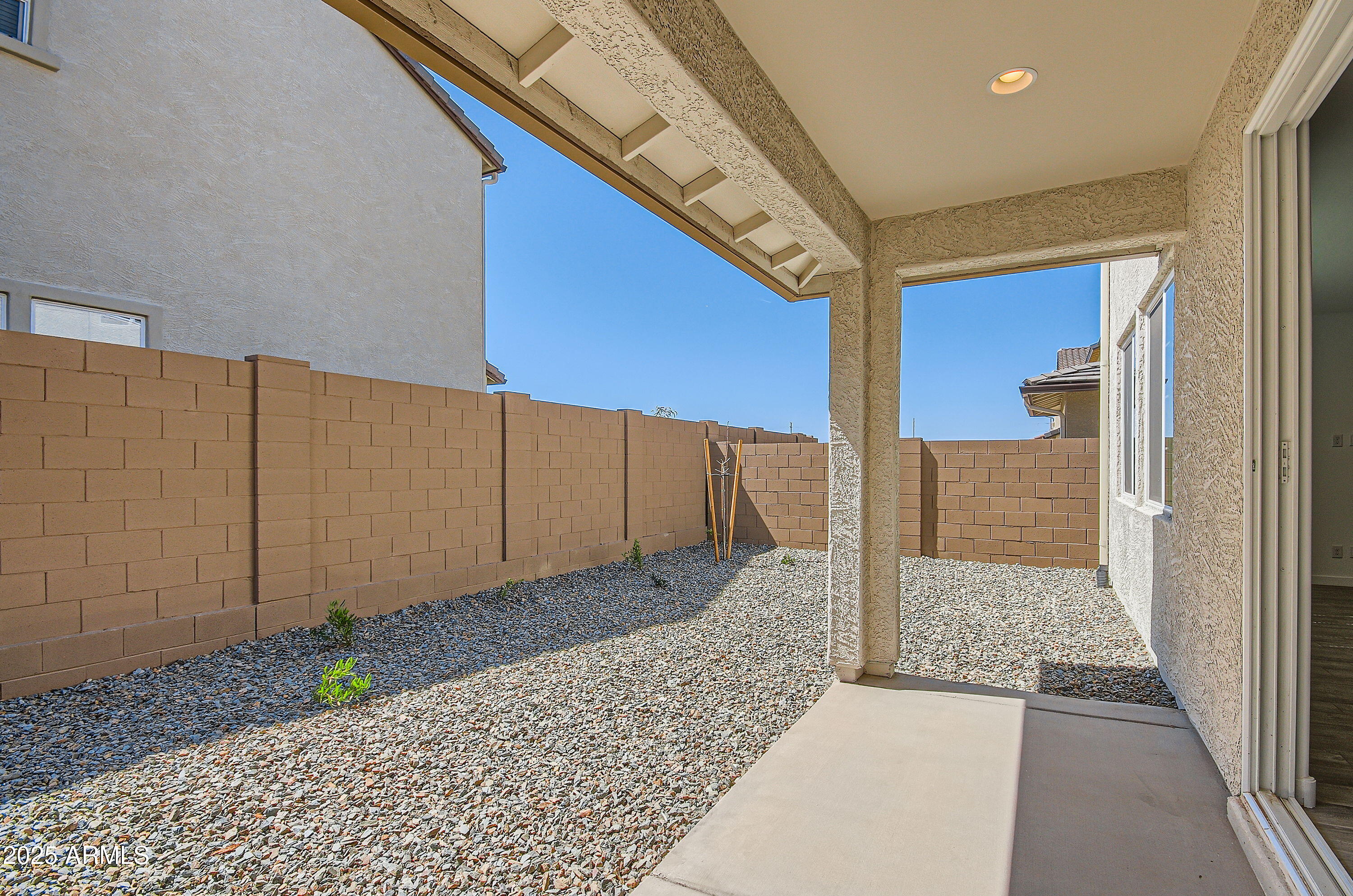 10209 E URSULA Avenue