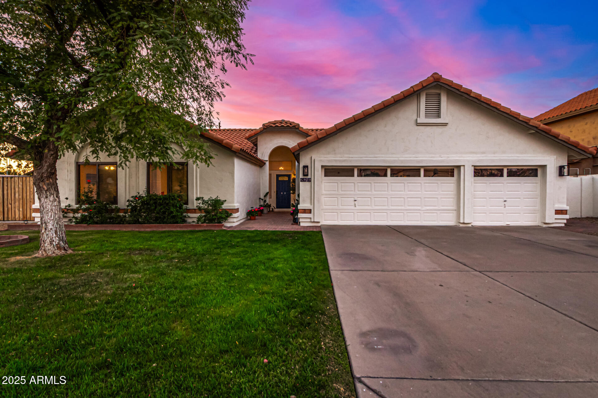2646 N ROBIN Lane