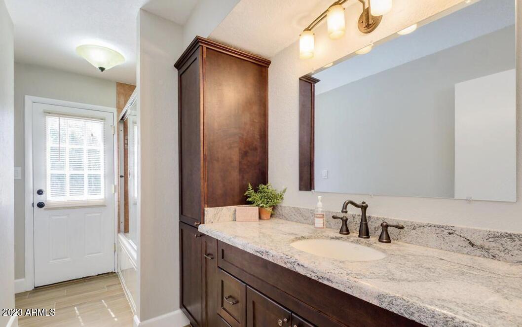 6601 E THUNDERBIRD Road