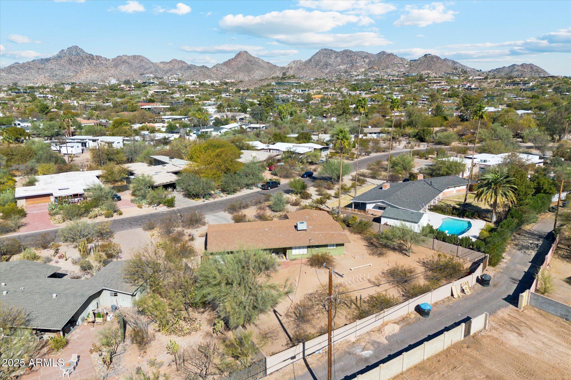 4165 E SAINT JOSEPH Way