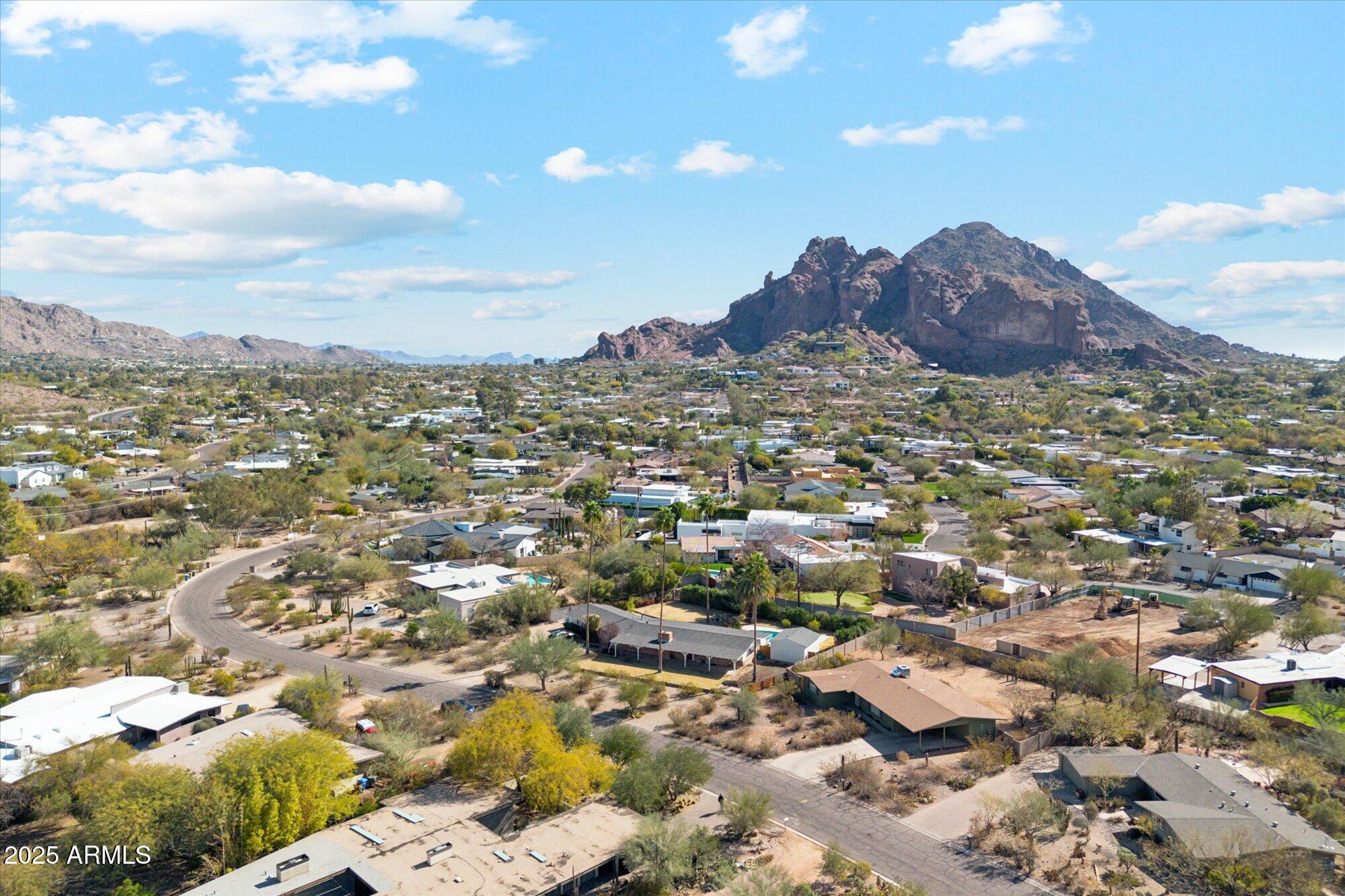 4165 E SAINT JOSEPH Way