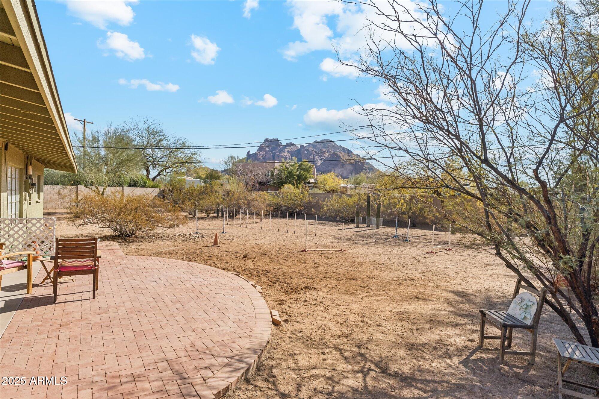 4165 E SAINT JOSEPH Way