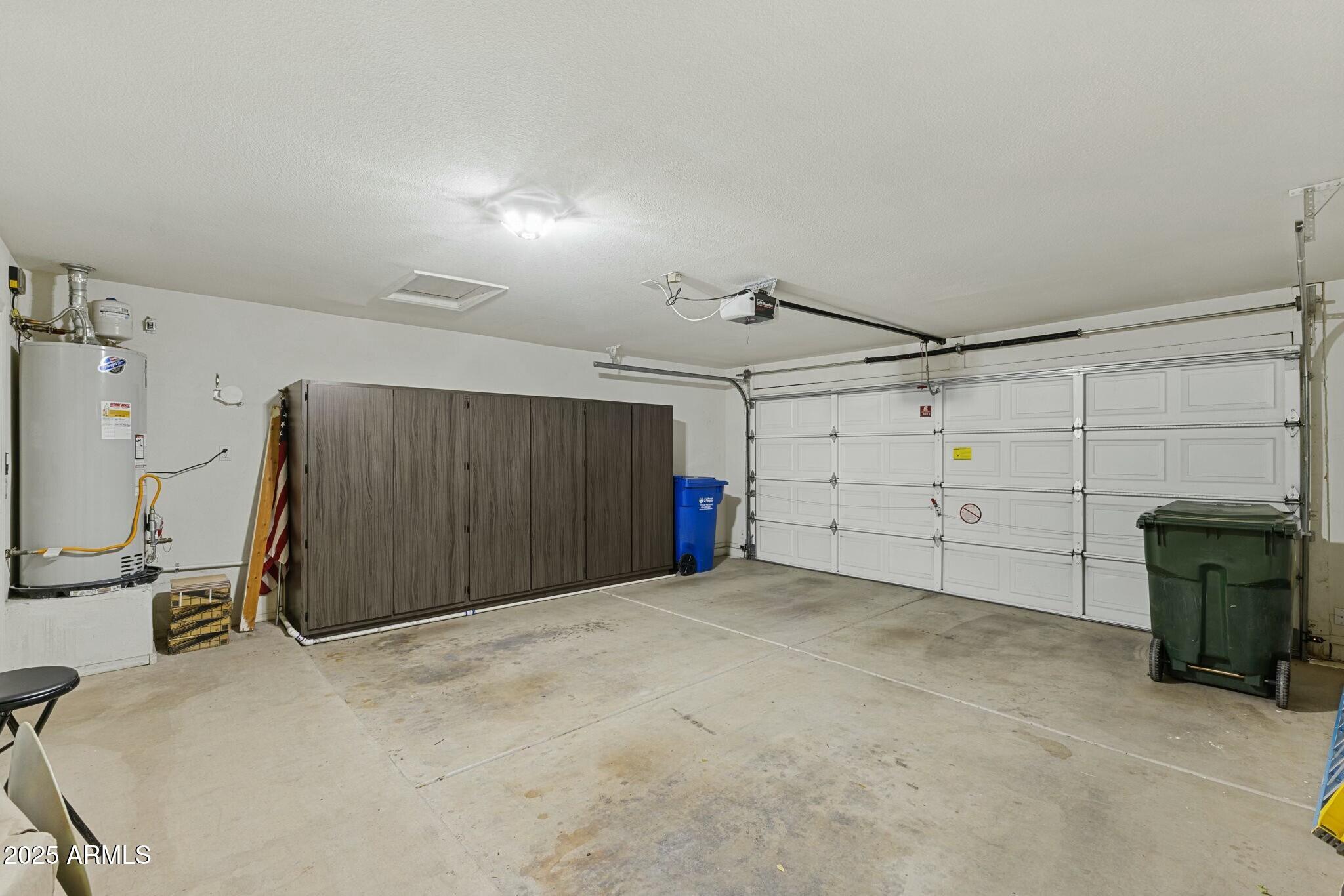 4441 E VIA DONA Road