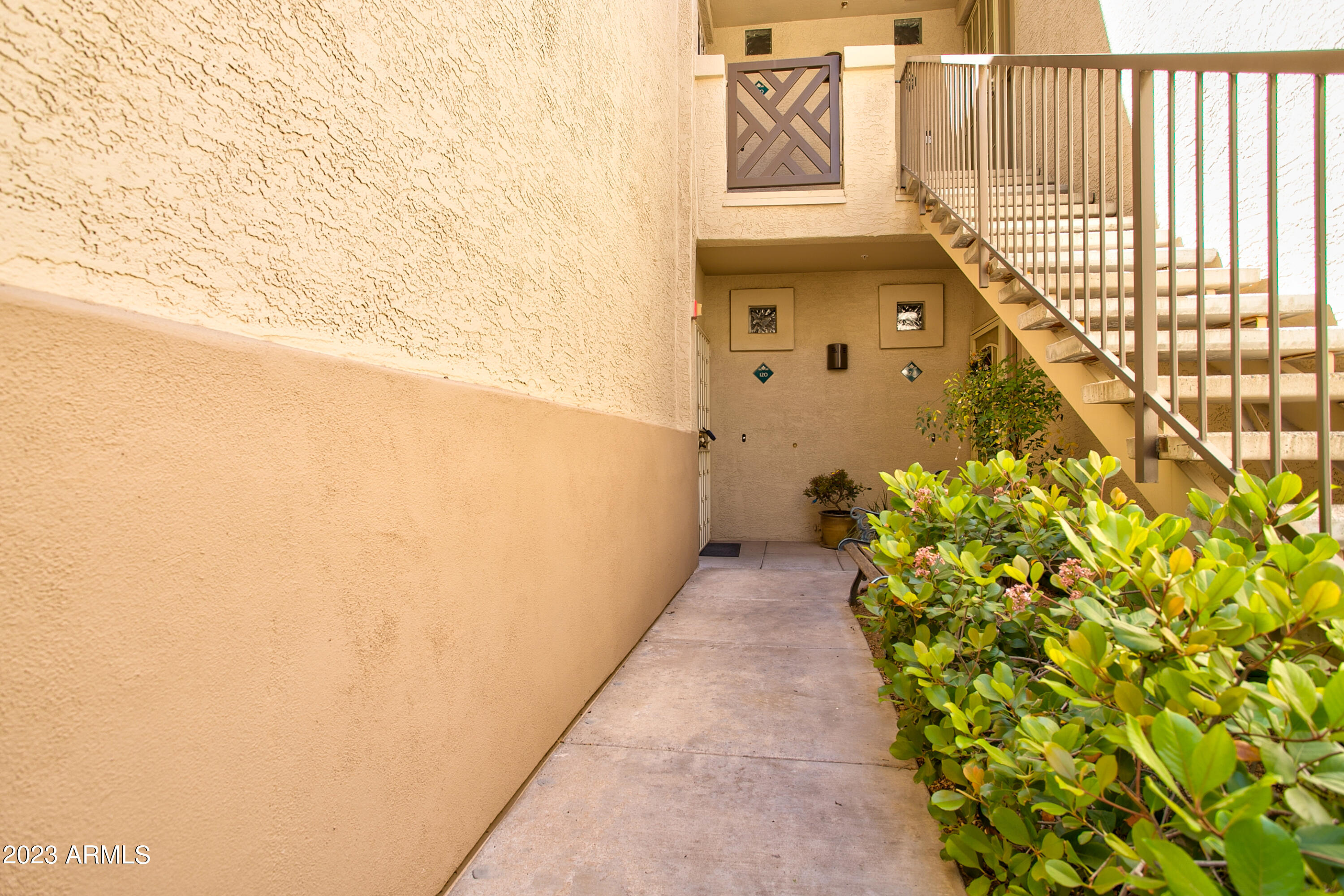 9550 E THUNDERBIRD Road, 120