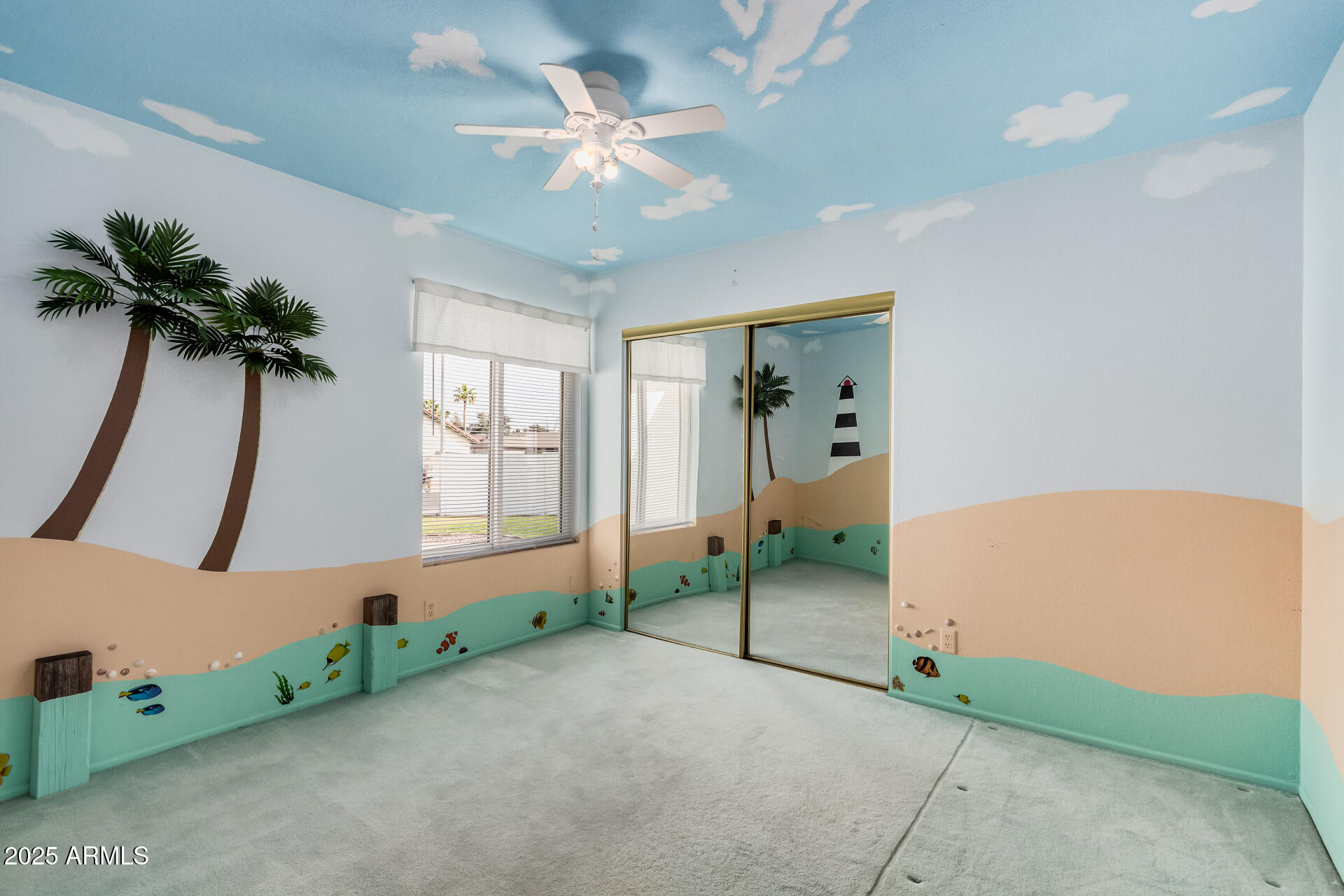 2327 W Rockwell Court