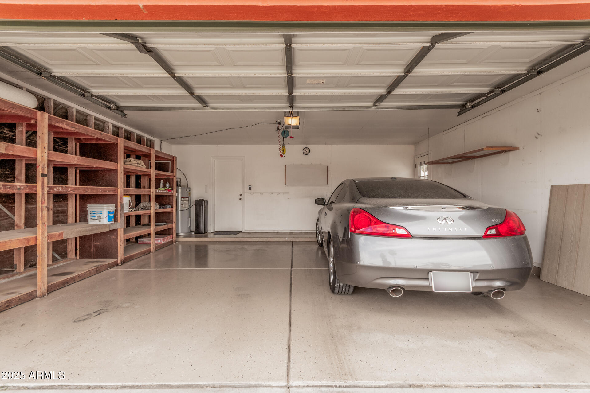 2327 W Rockwell Court