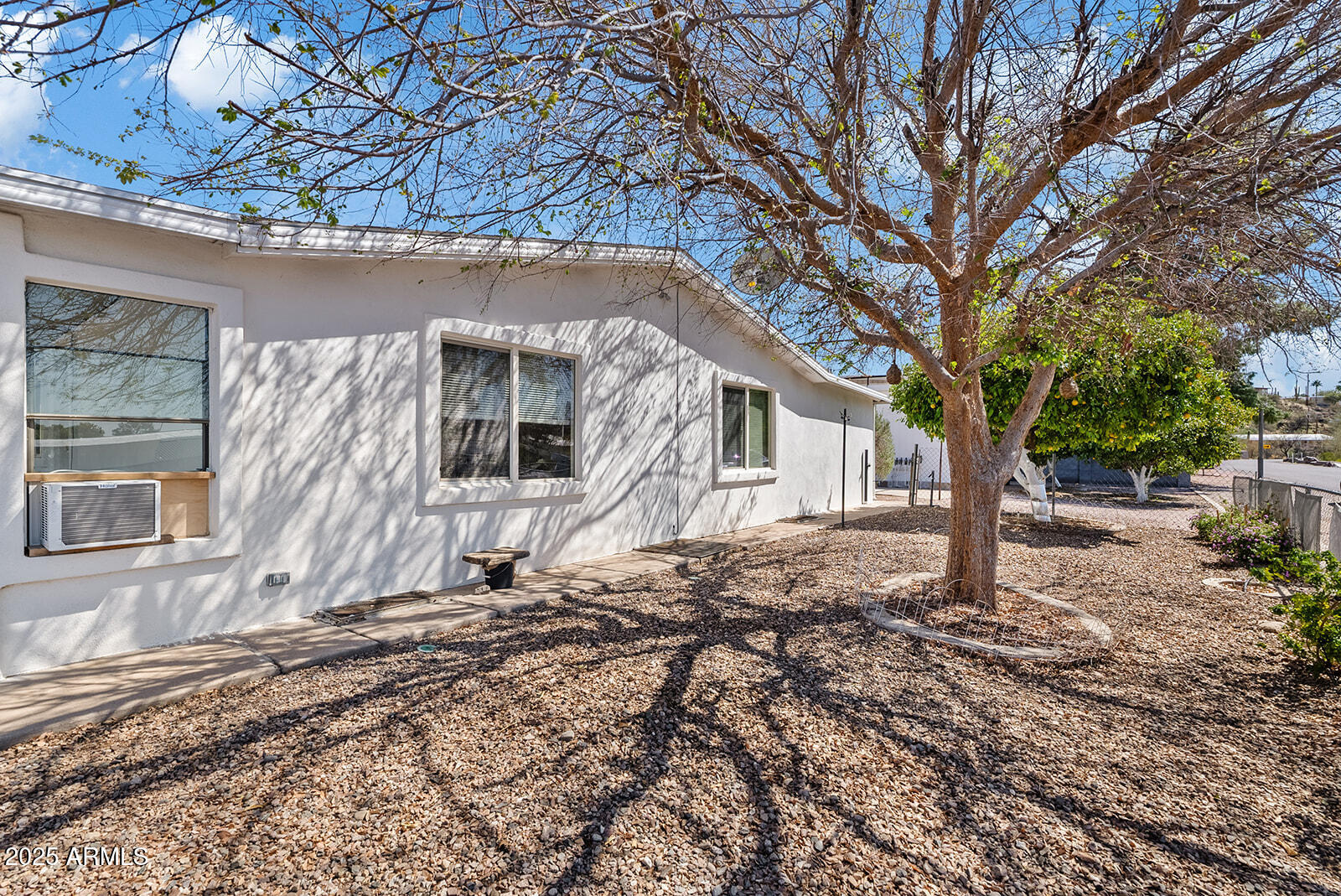 597 E QUEEN VALLEY Drive