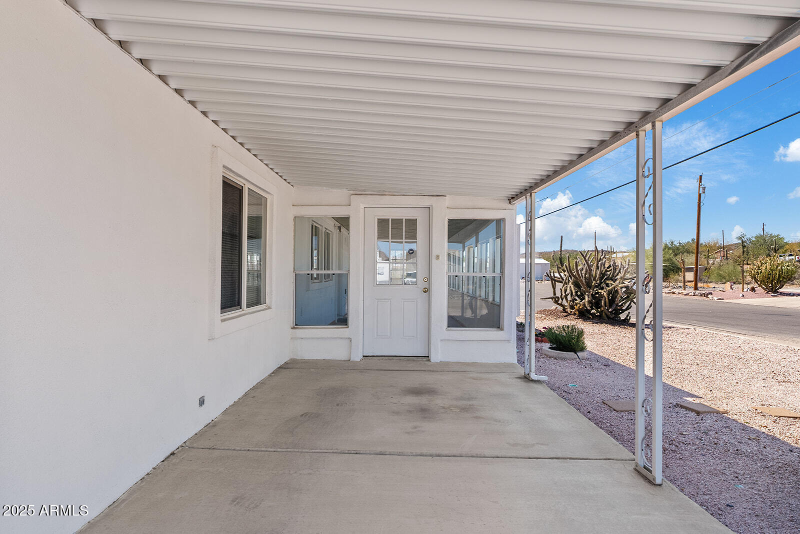 597 E QUEEN VALLEY Drive