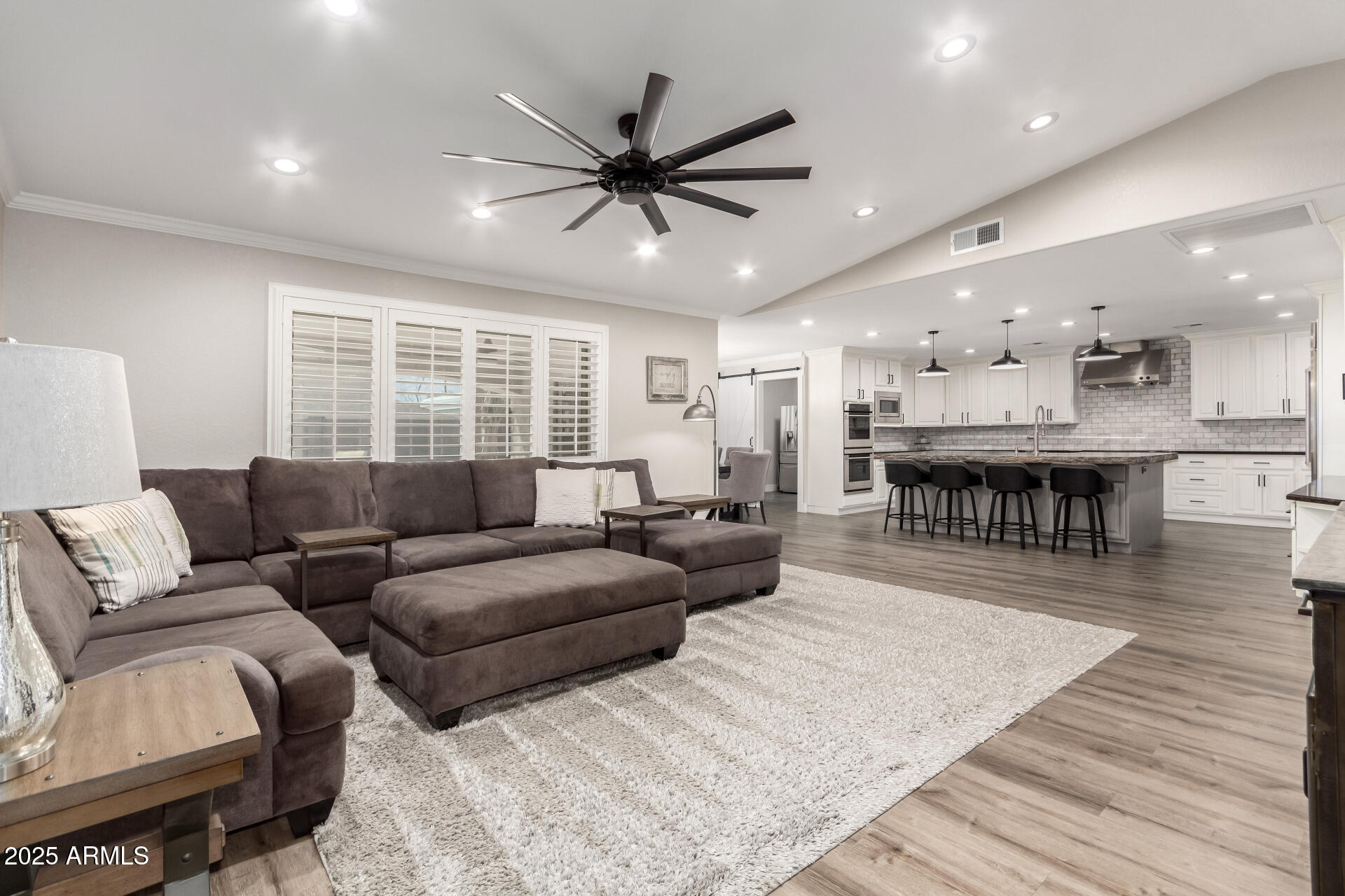 5333 E CATALINA Avenue