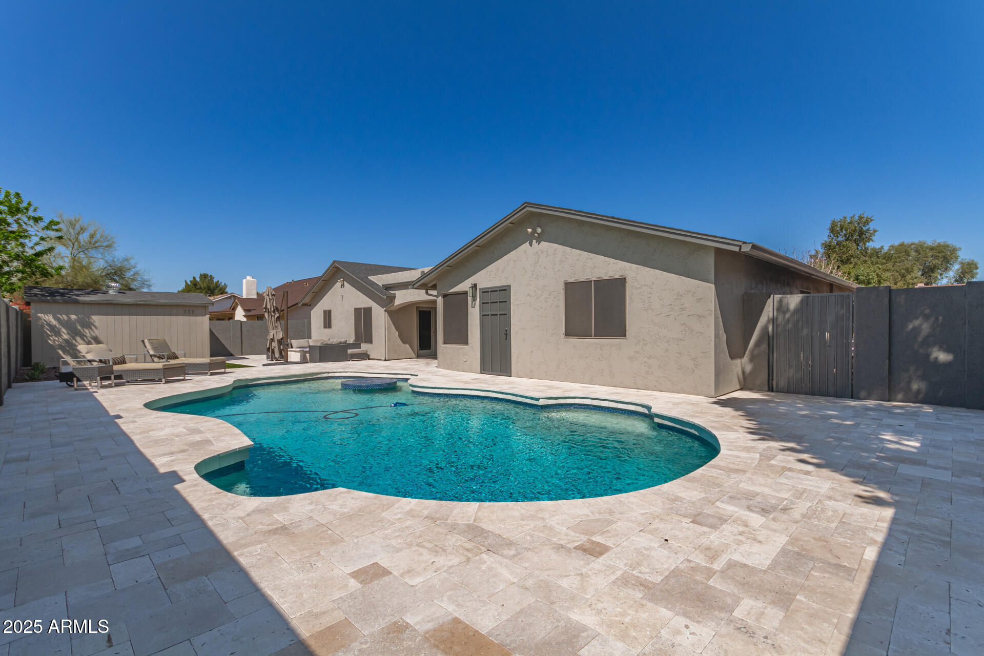 5333 E CATALINA Avenue