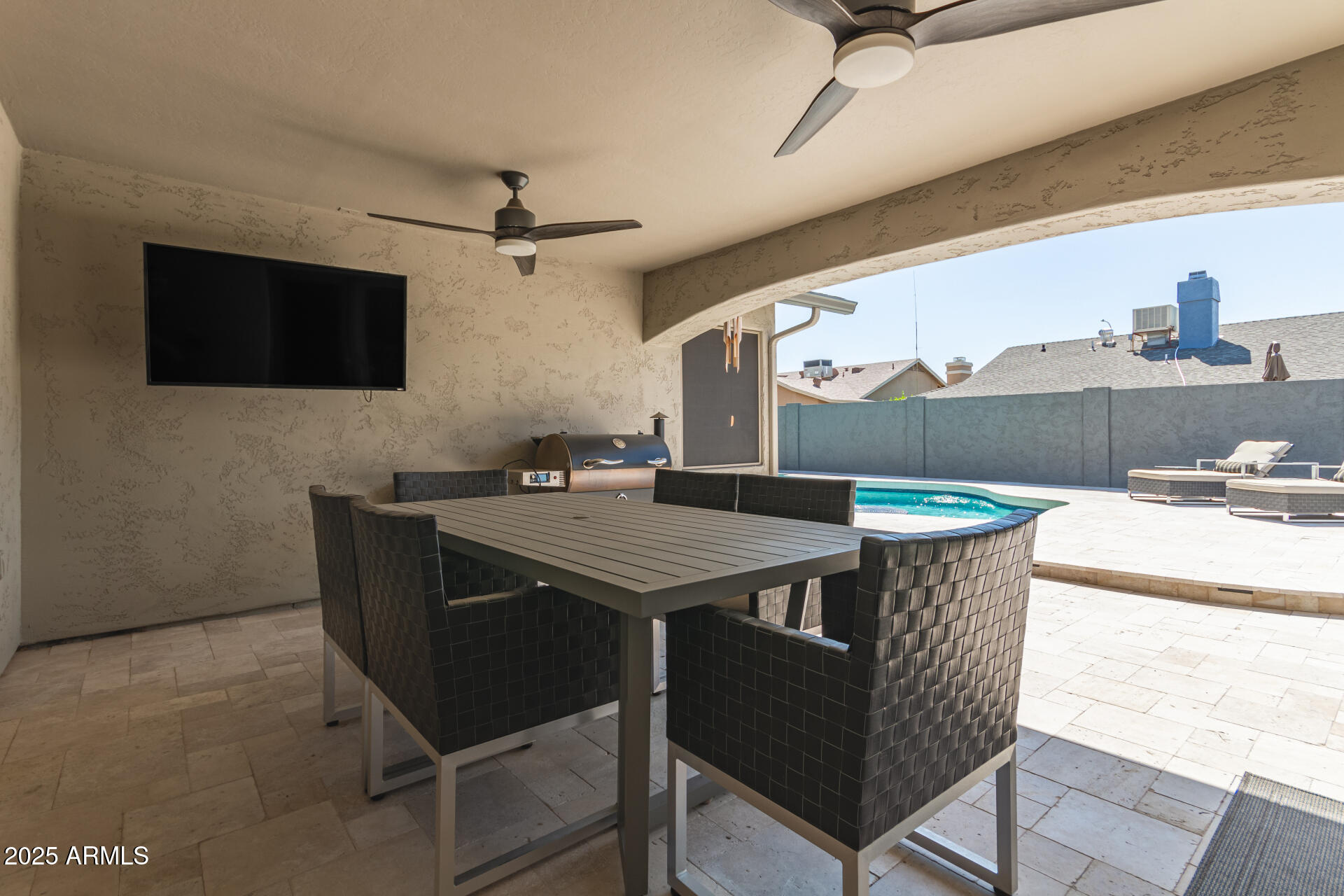 5333 E CATALINA Avenue