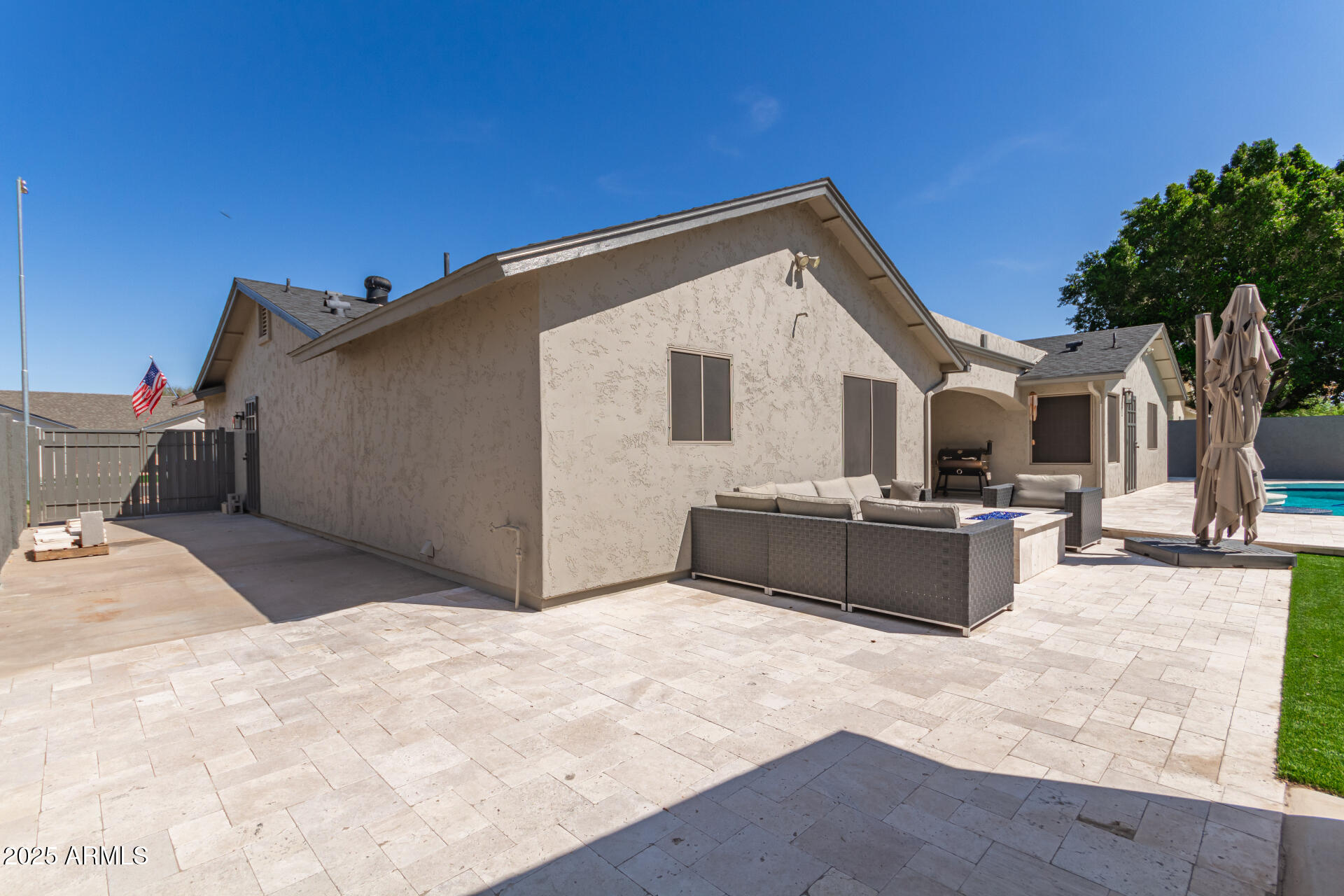 5333 E CATALINA Avenue