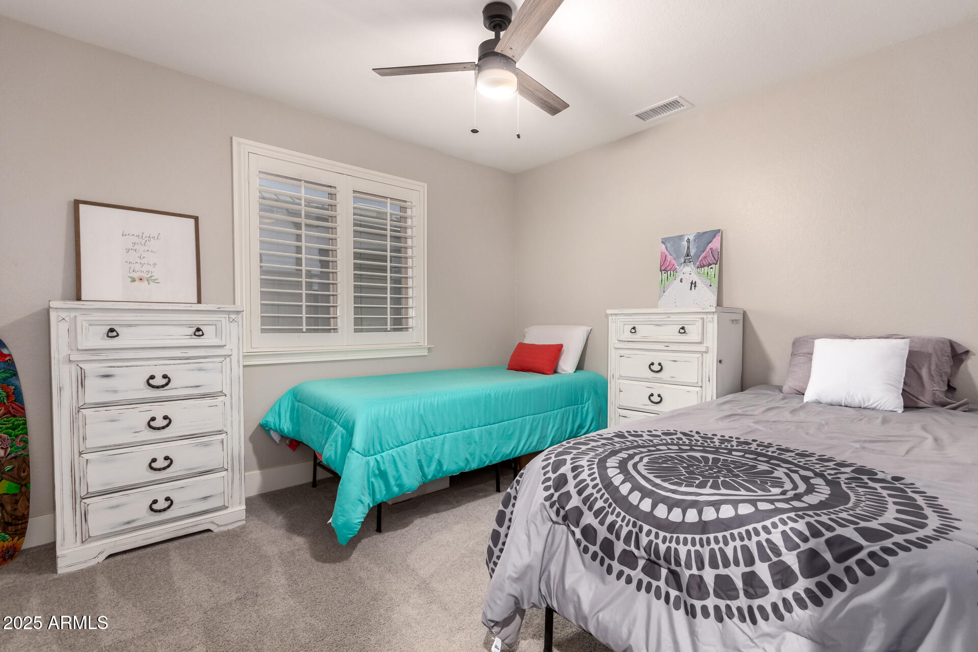 5333 E CATALINA Avenue