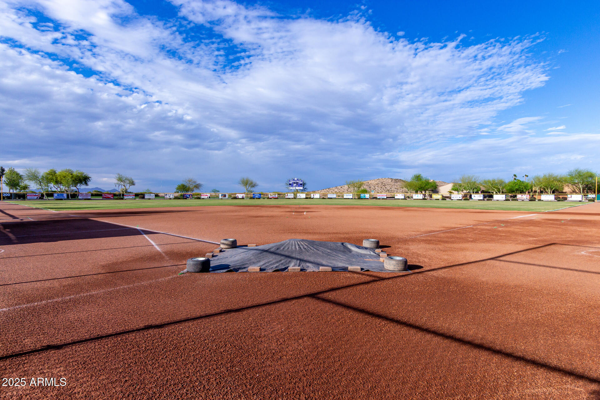 5083 W BUCKSKIN Drive