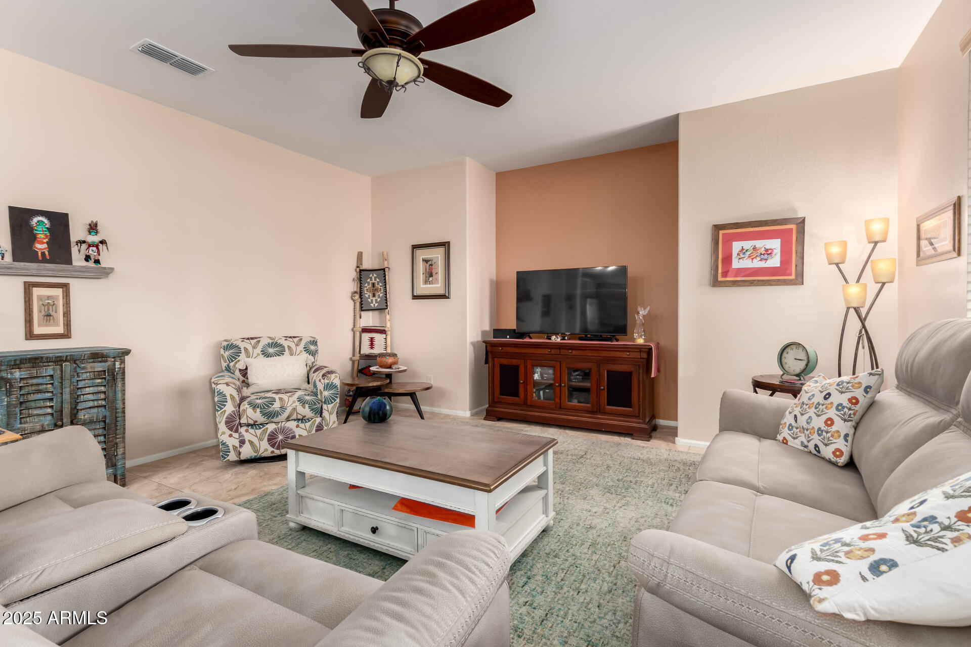 5083 W BUCKSKIN Drive