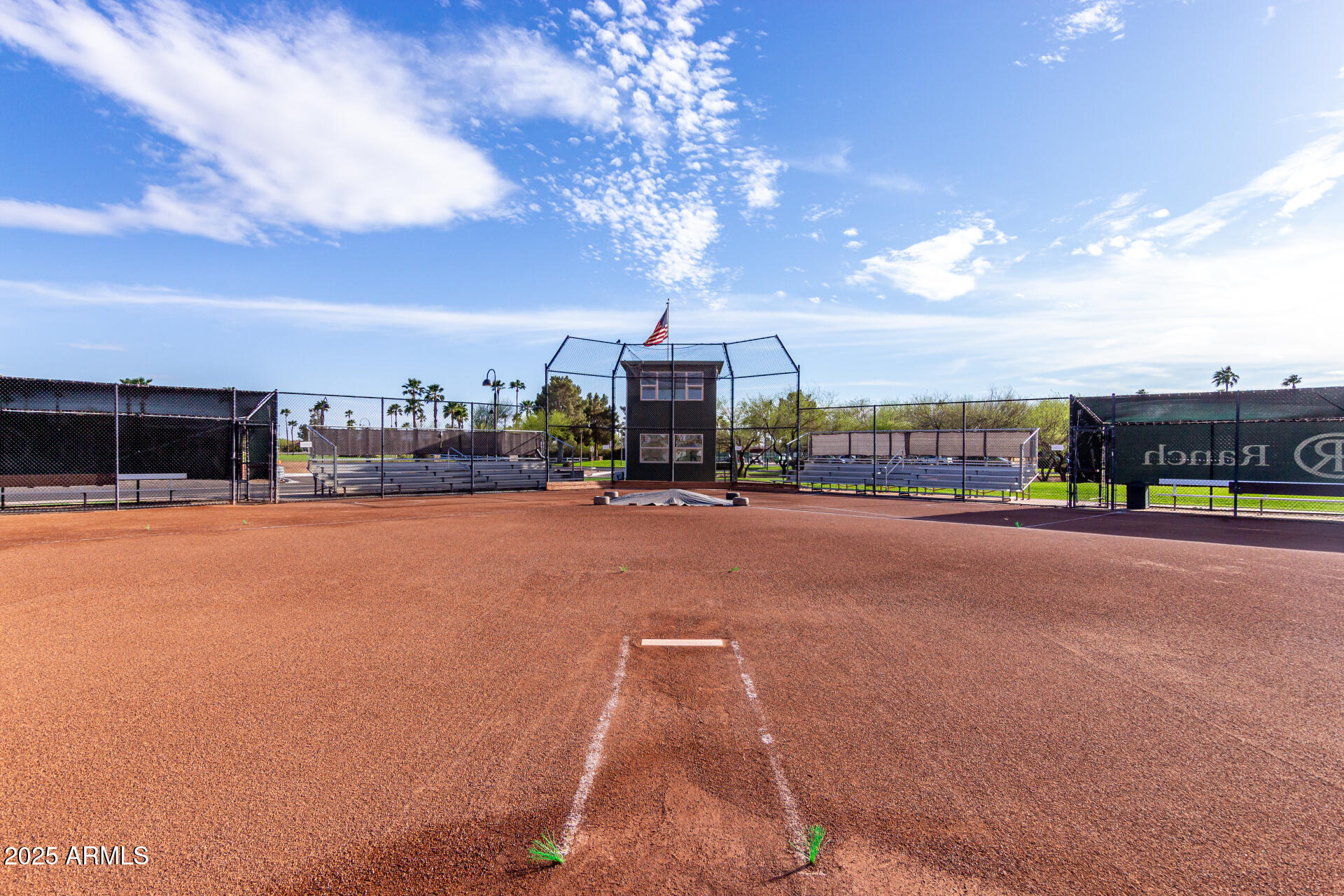 5083 W BUCKSKIN Drive