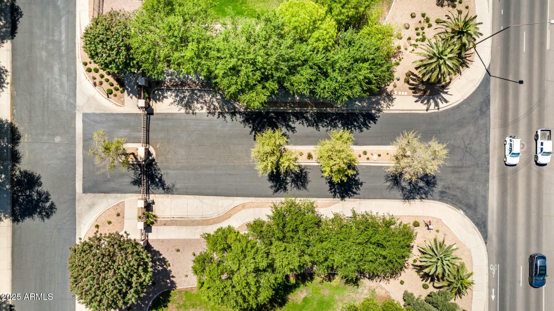 2476 E MARLENE Drive