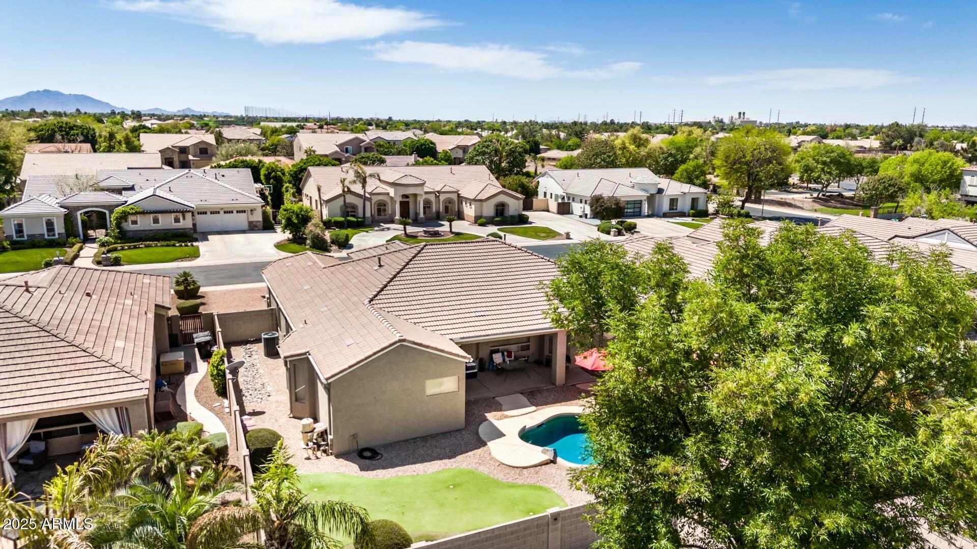 2476 E MARLENE Drive