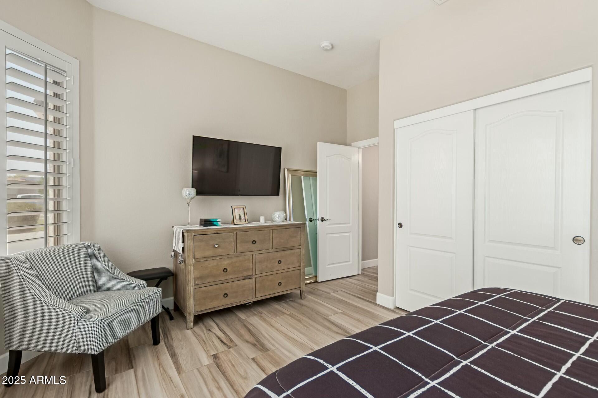 2476 E MARLENE Drive