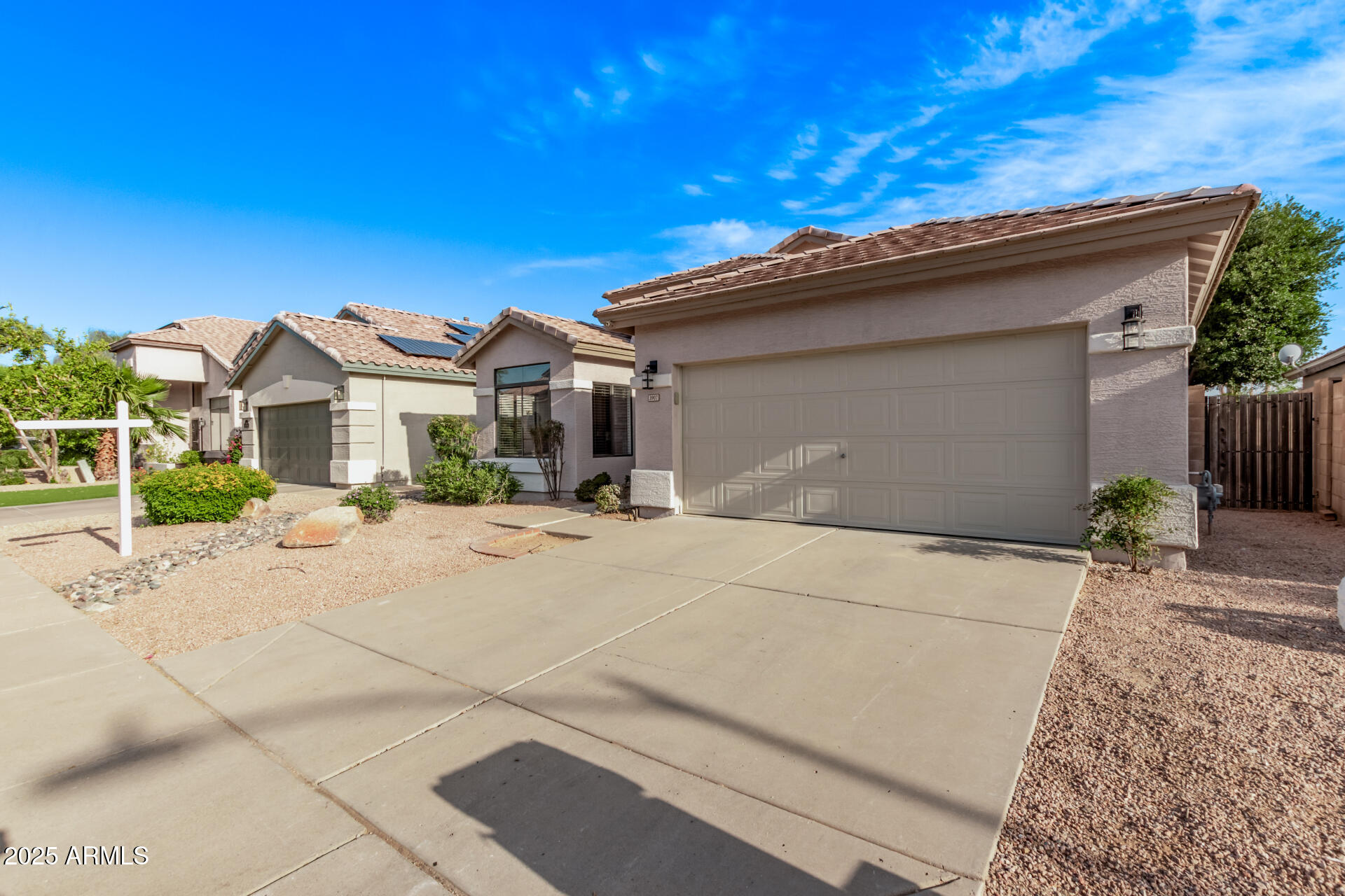 3907 E Topeka Drive