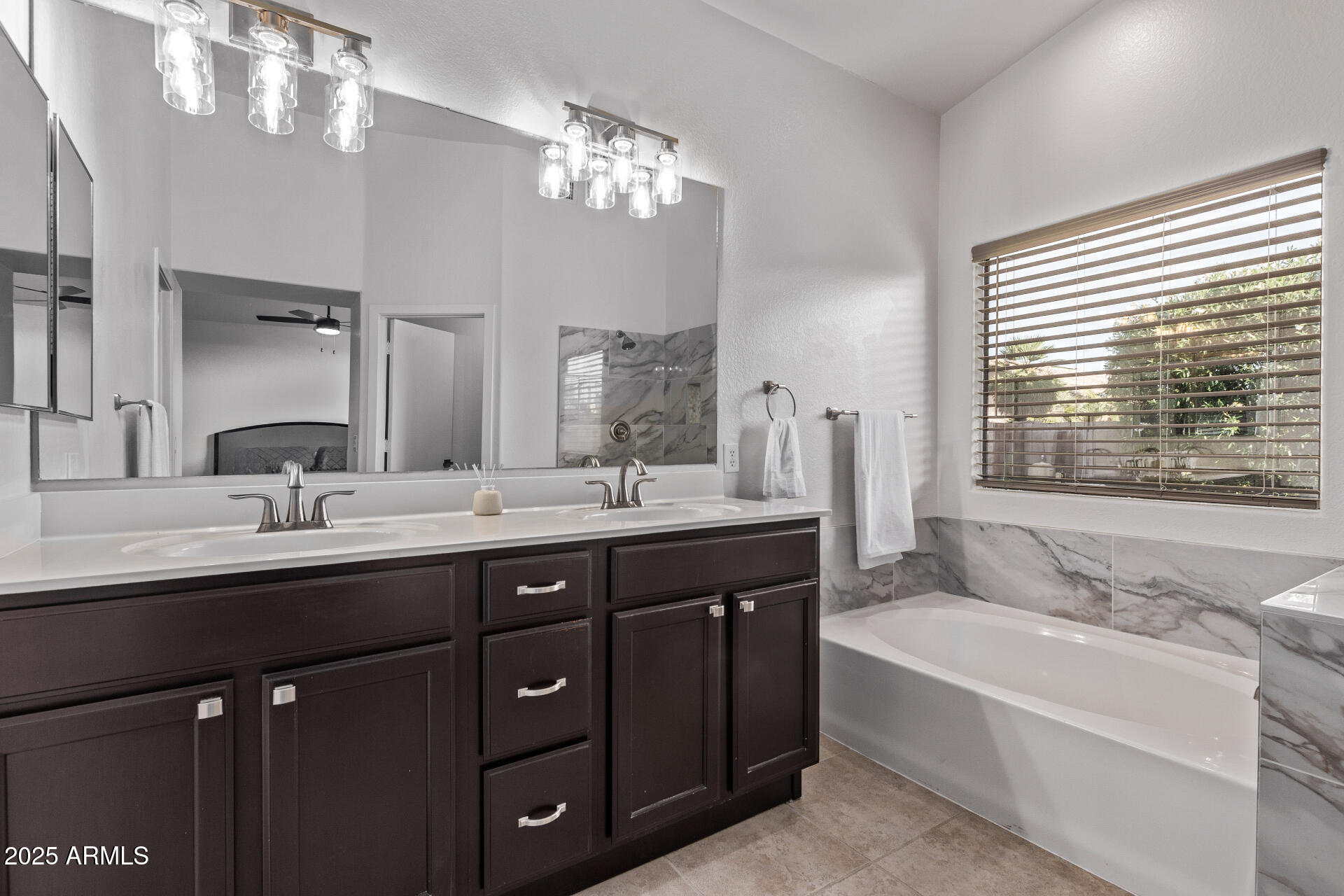 3907 E Topeka Drive
