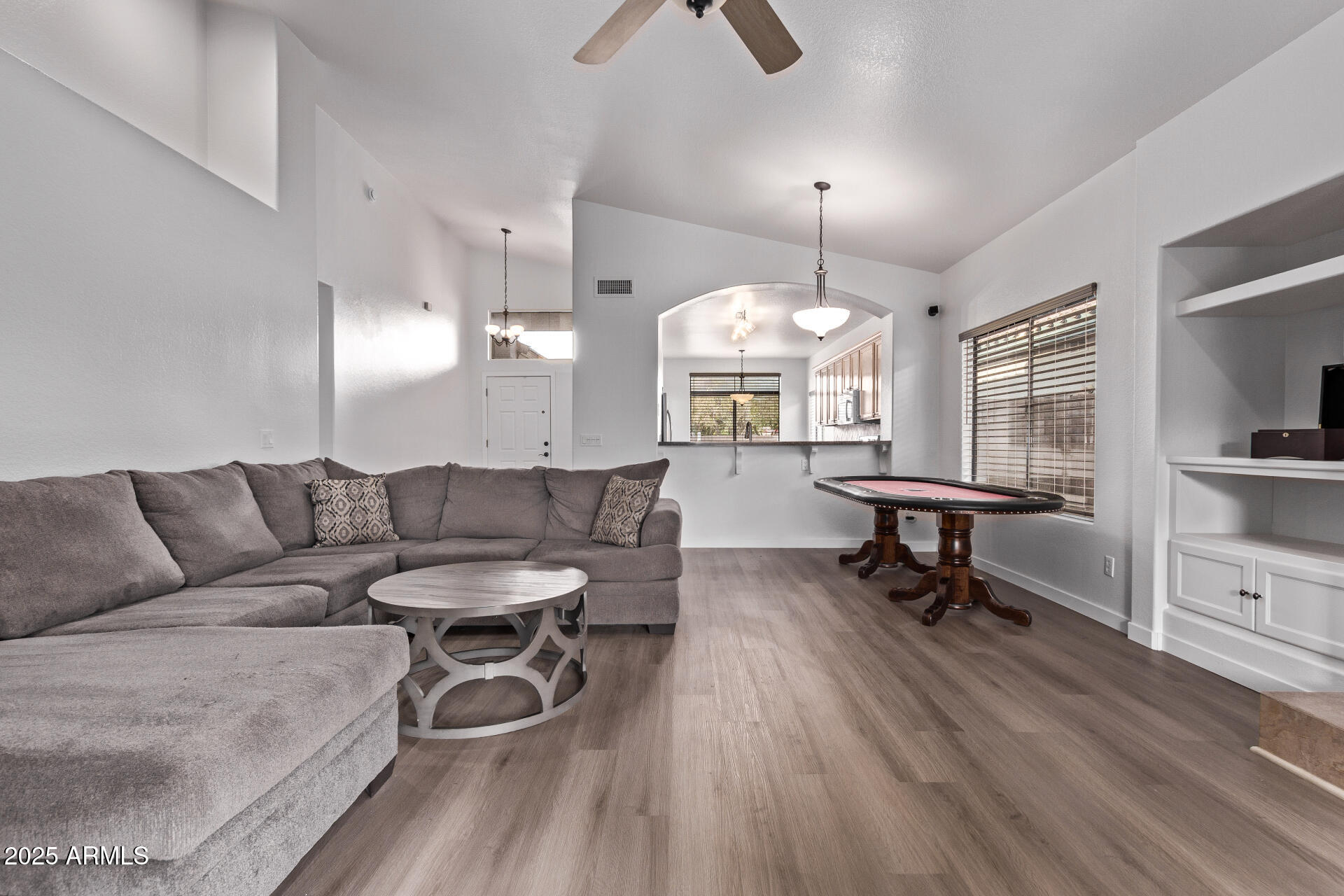 3907 E Topeka Drive