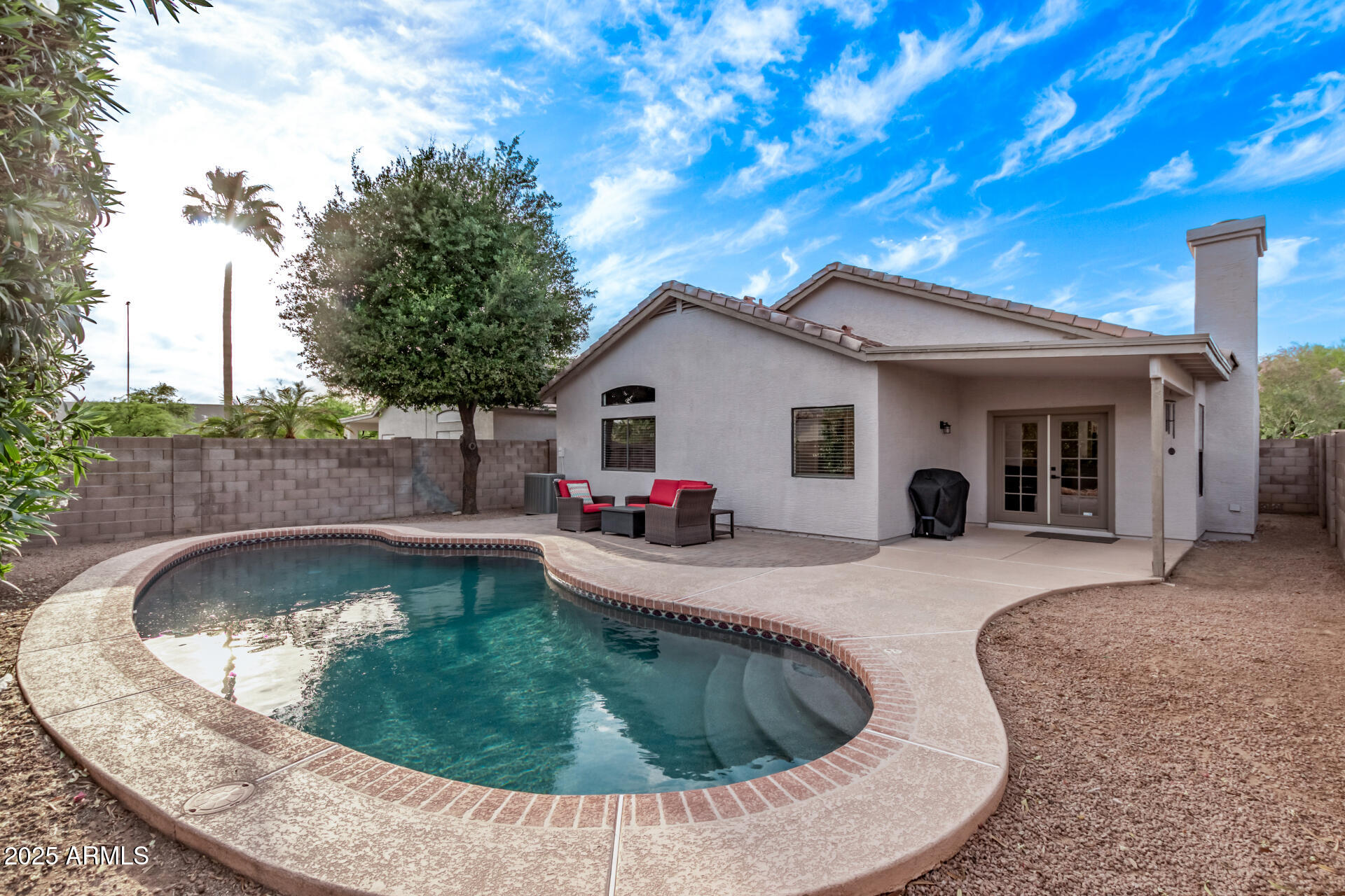 3907 E Topeka Drive