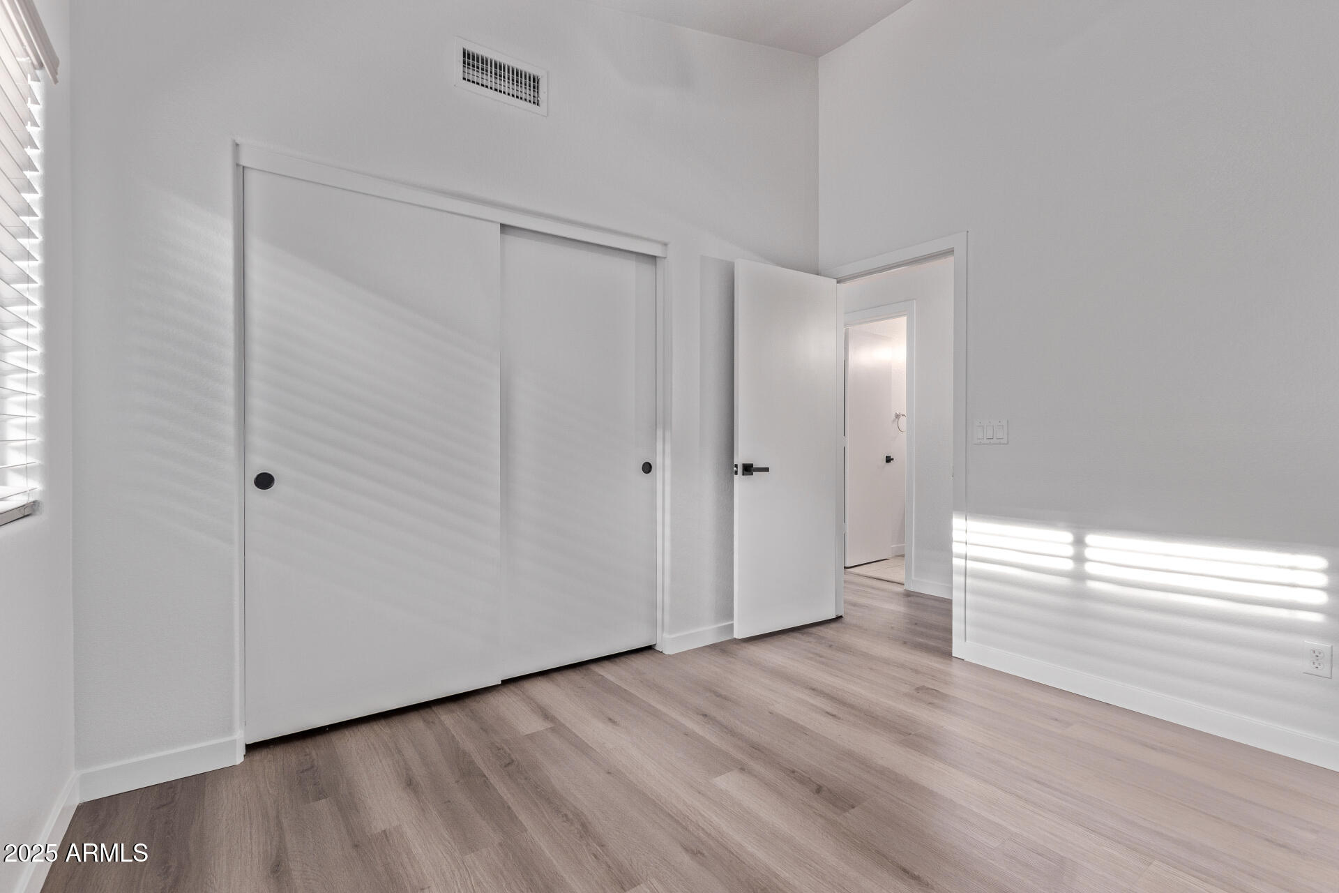 3907 E Topeka Drive