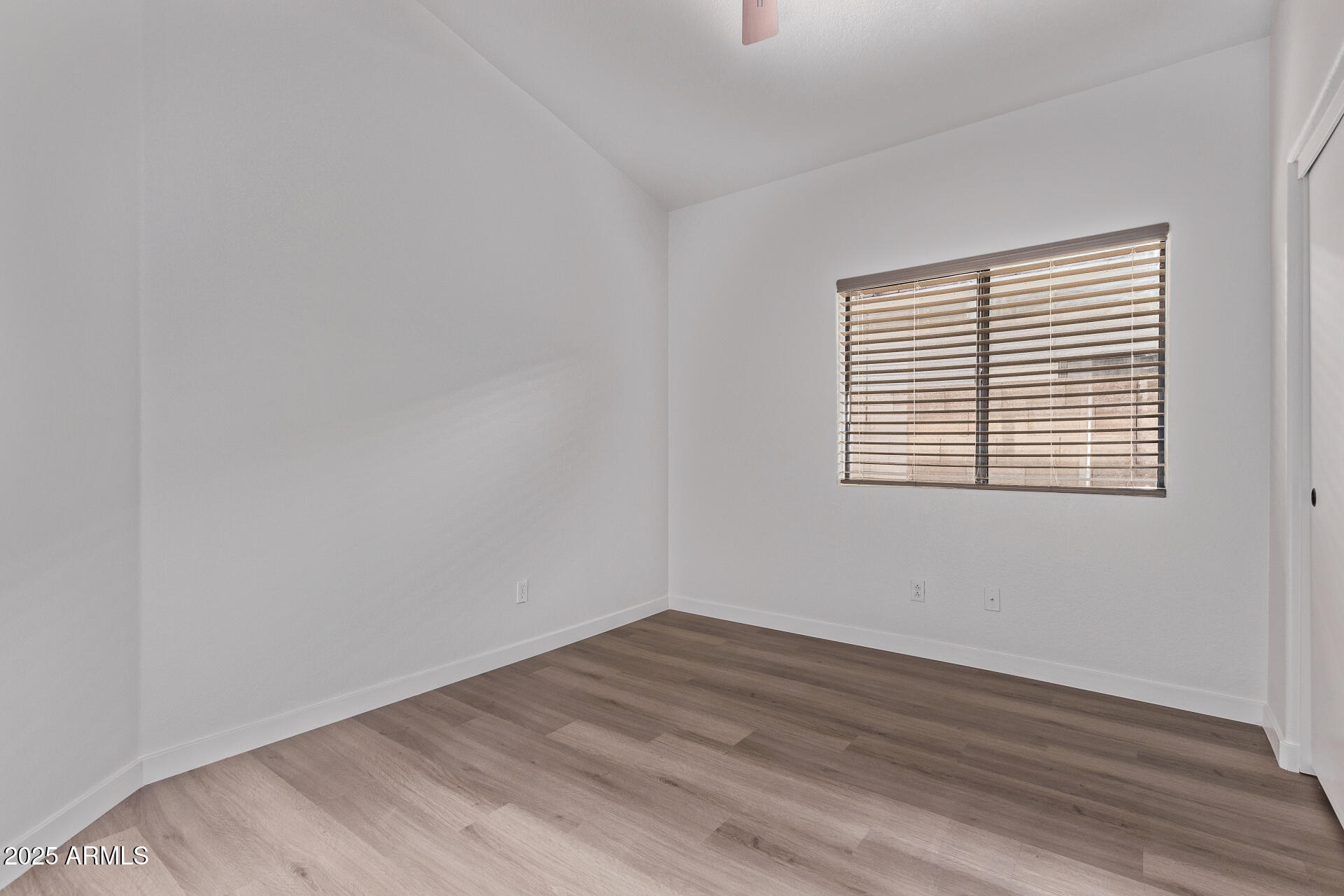 3907 E Topeka Drive