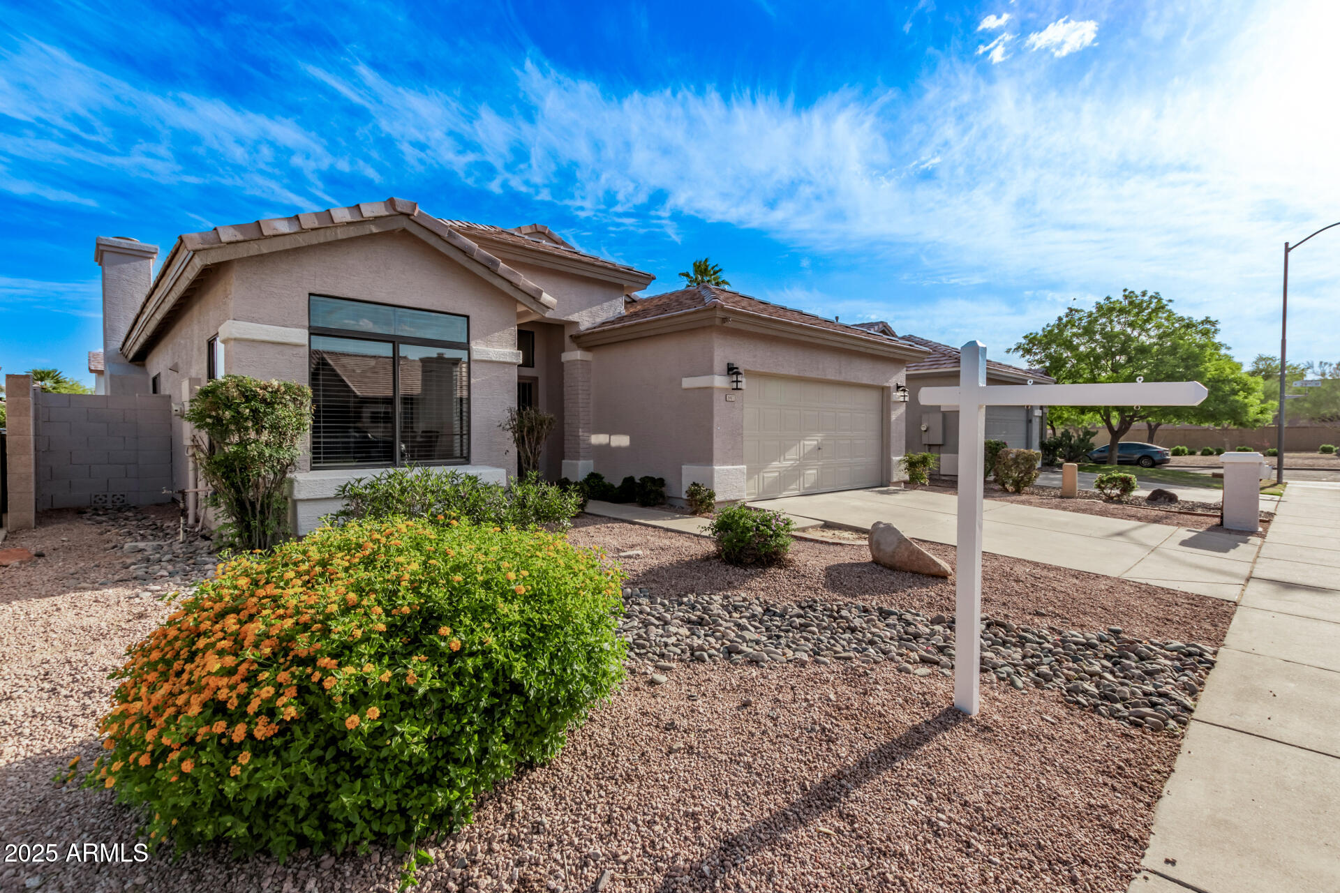 3907 E Topeka Drive