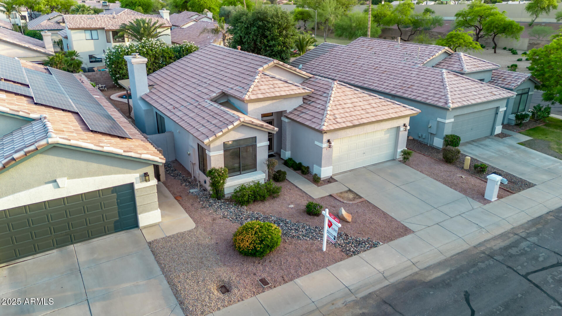 3907 E Topeka Drive