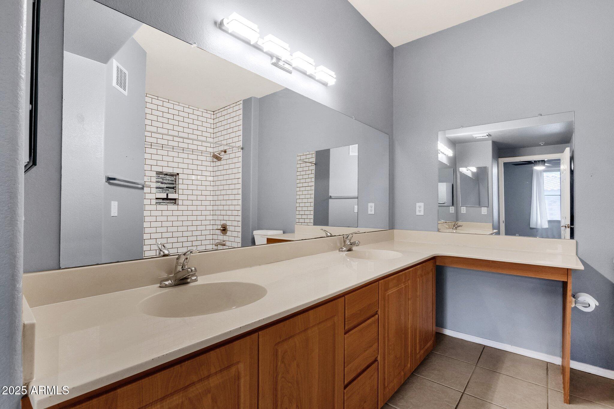 10136 E SOUTHERN Avenue, 1074