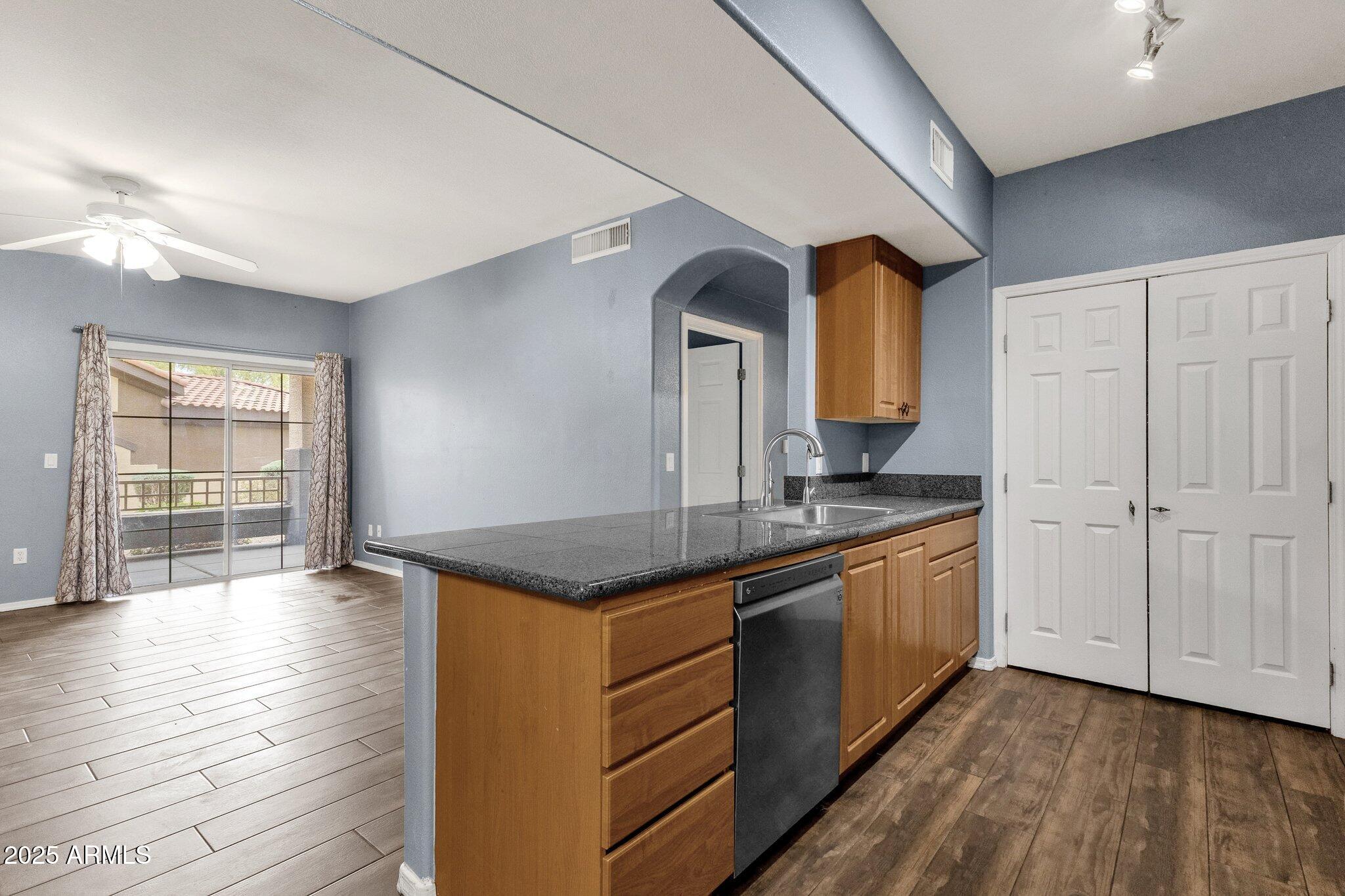 10136 E SOUTHERN Avenue, 1074