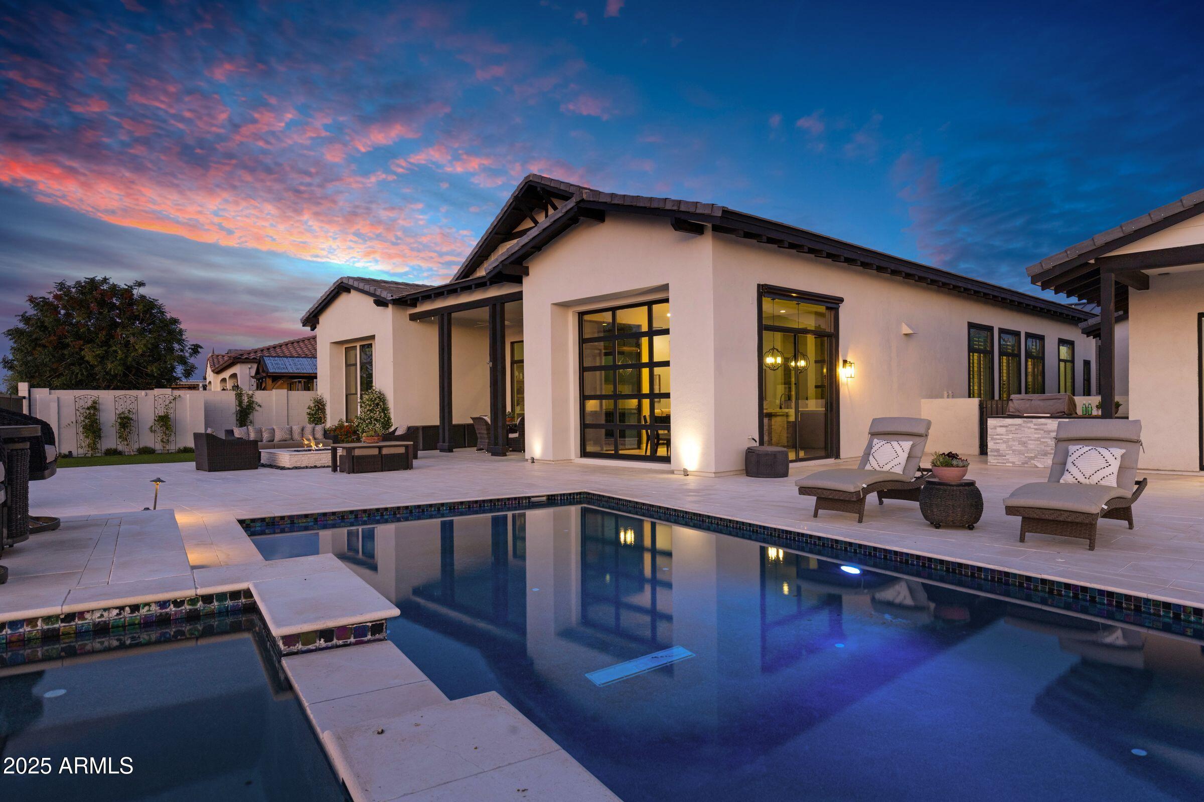 3842 E ALAMEDA Lane