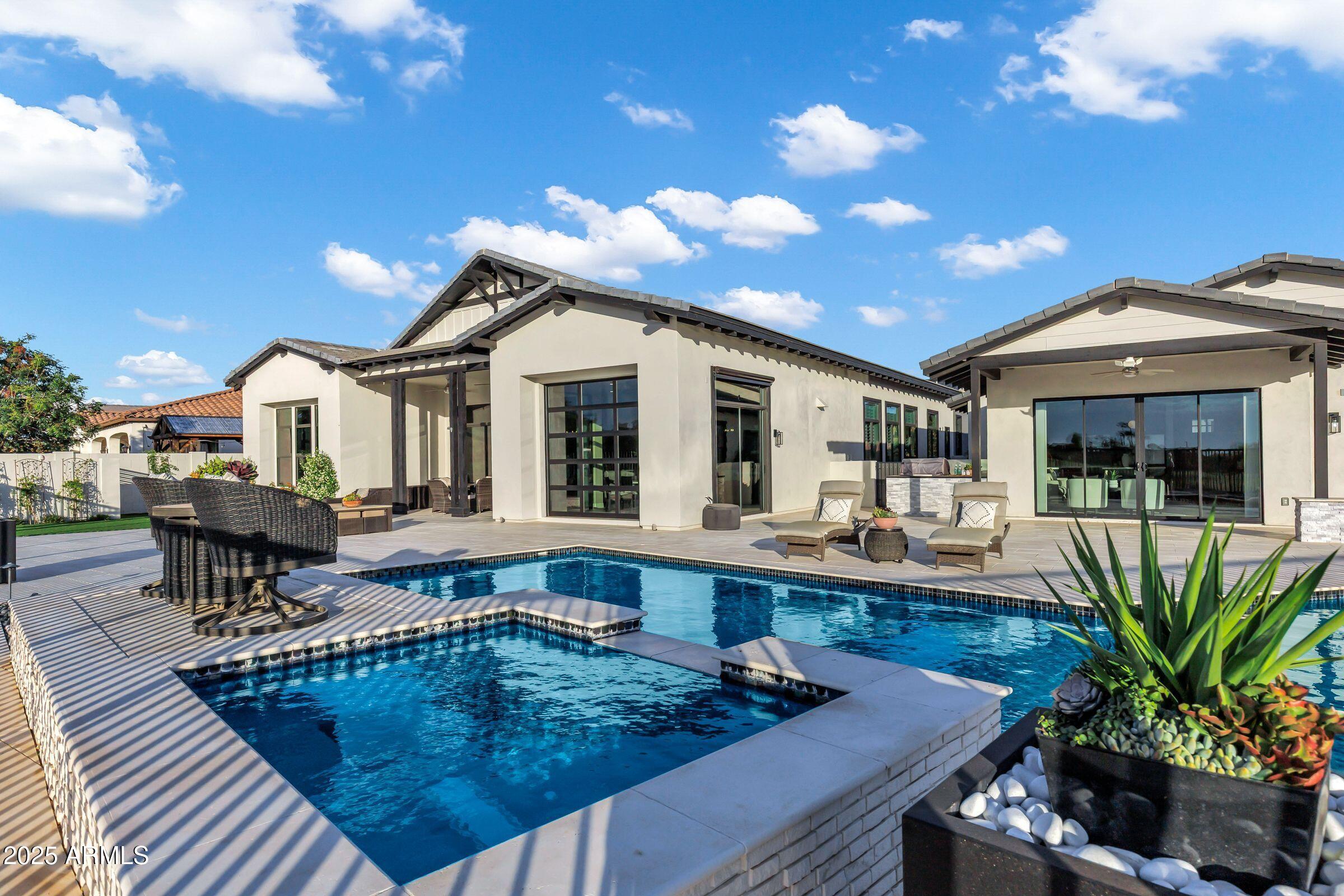 3842 E ALAMEDA Lane