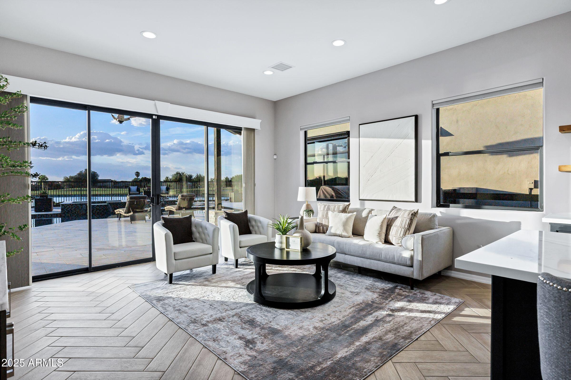 3842 E ALAMEDA Lane