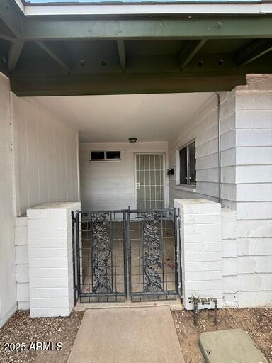3150 E CORRINE Drive