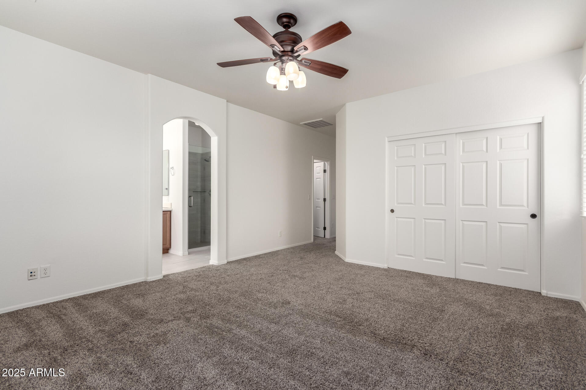 4368 E CULLUMBER Street