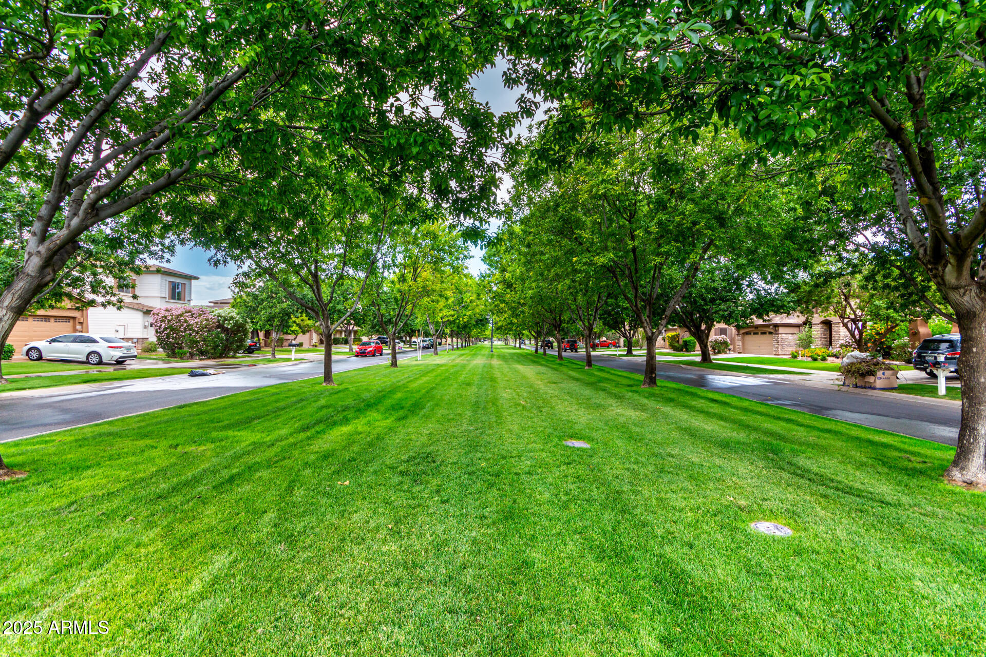 4368 E CULLUMBER Street