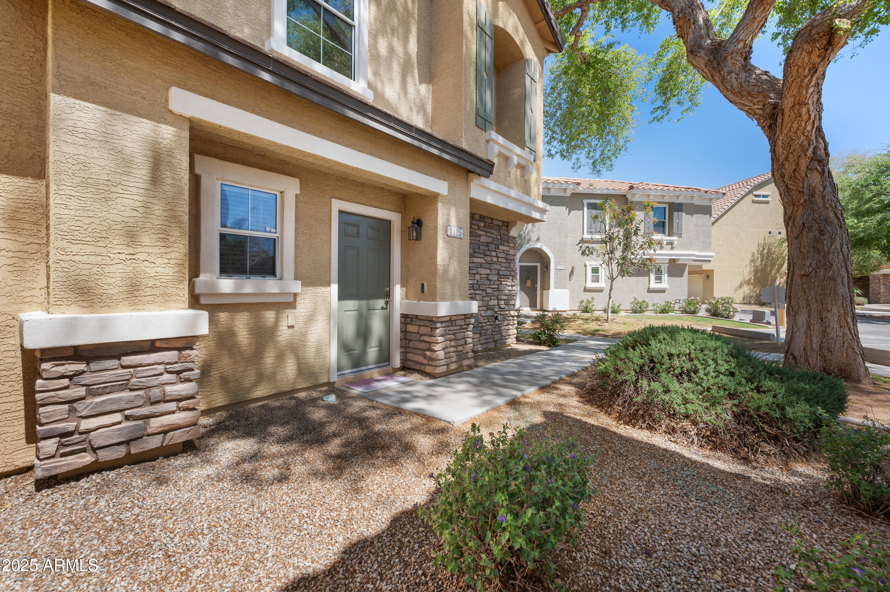 9233 E NEVILLE Avenue, 1125