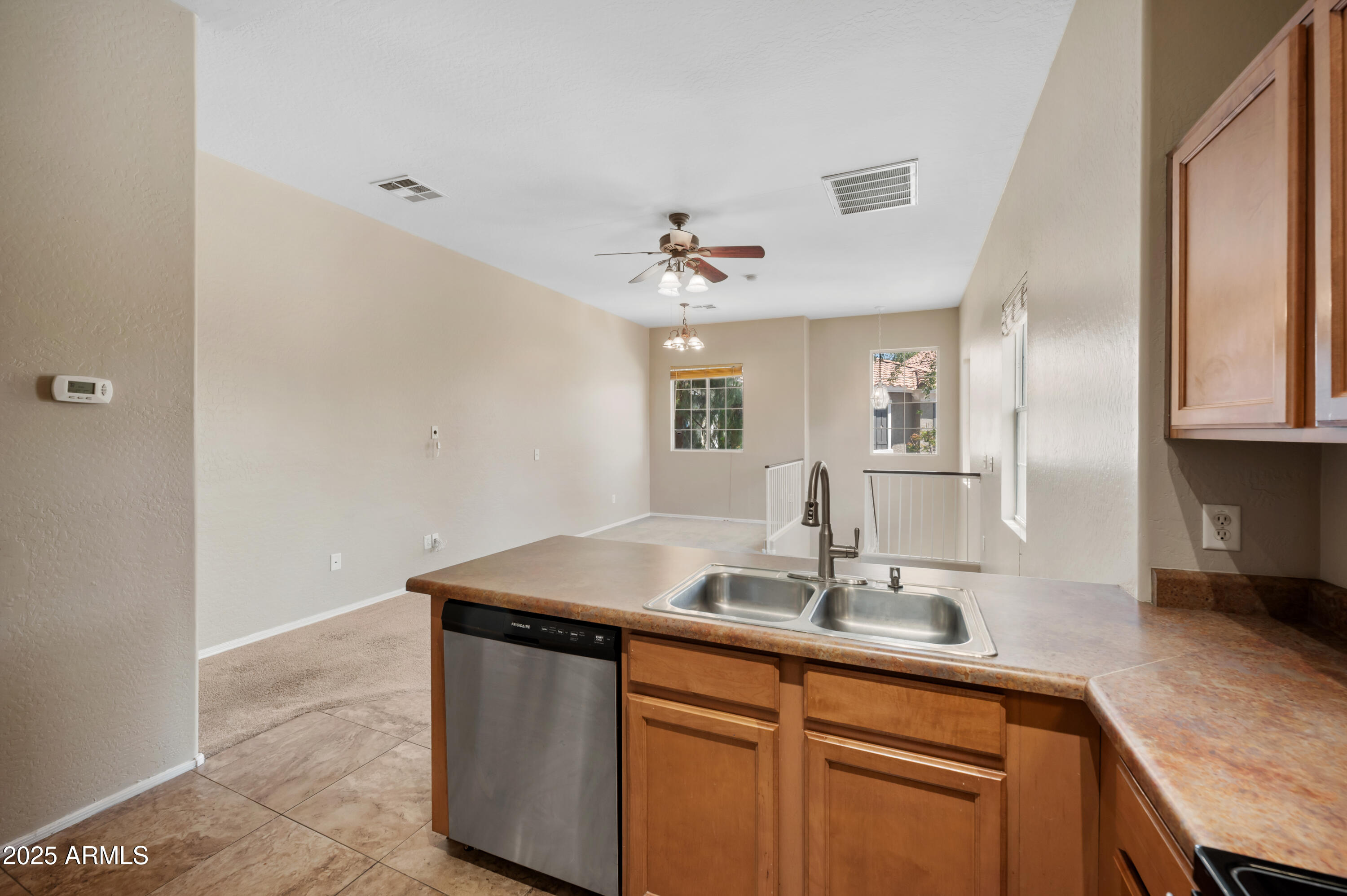 9233 E NEVILLE Avenue, 1125