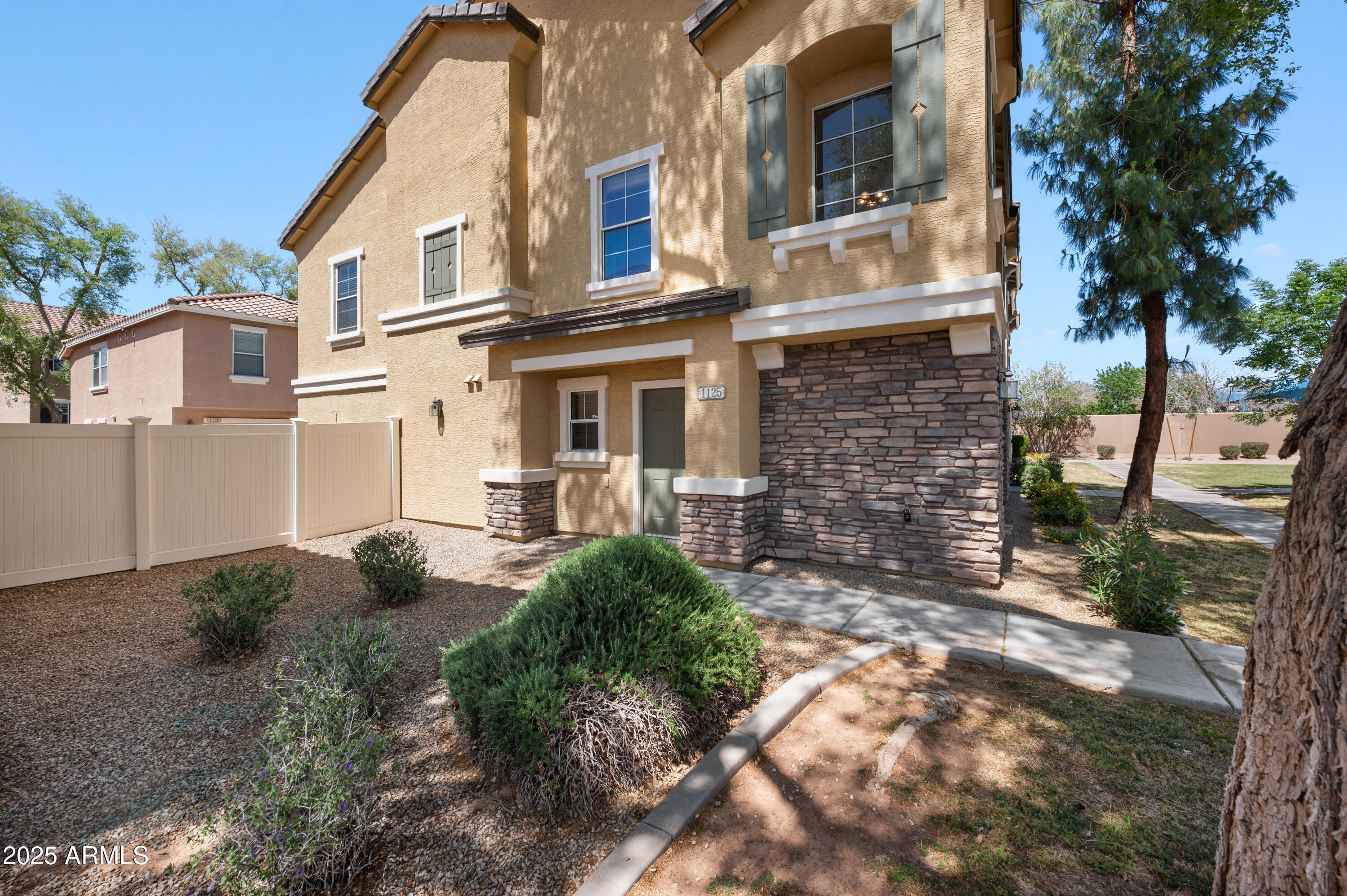 9233 E NEVILLE Avenue, 1125