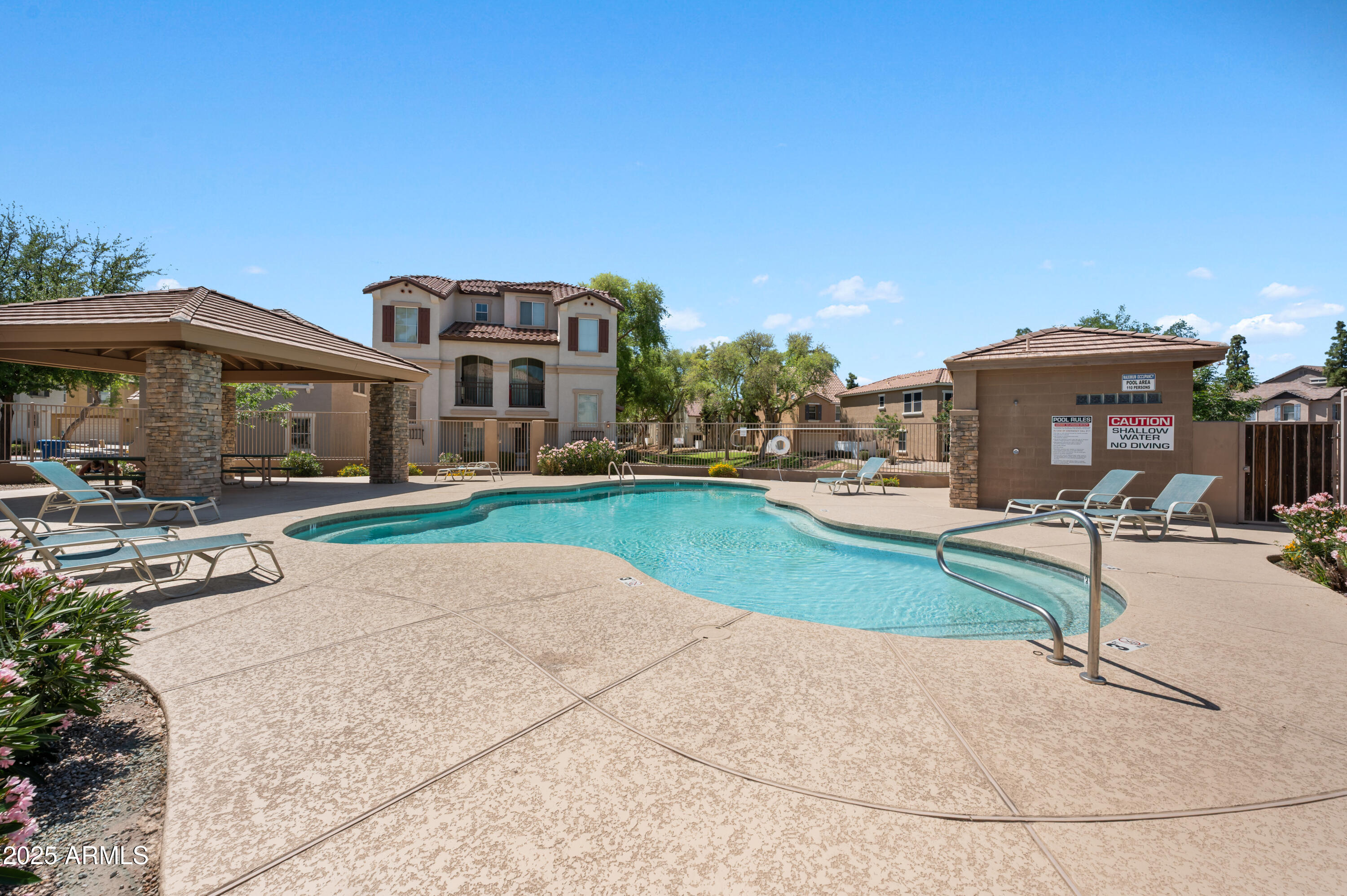 9233 E NEVILLE Avenue, 1125
