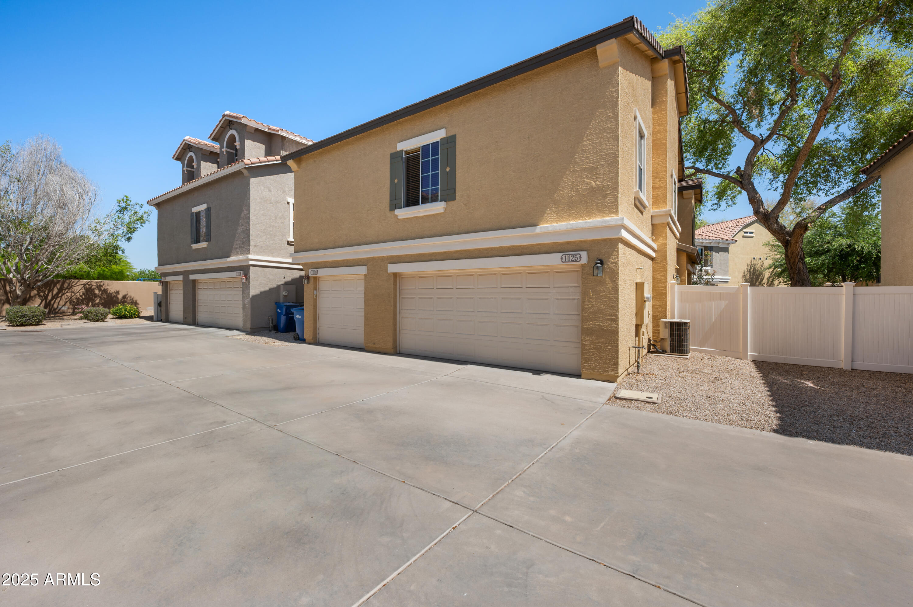 9233 E NEVILLE Avenue, 1125